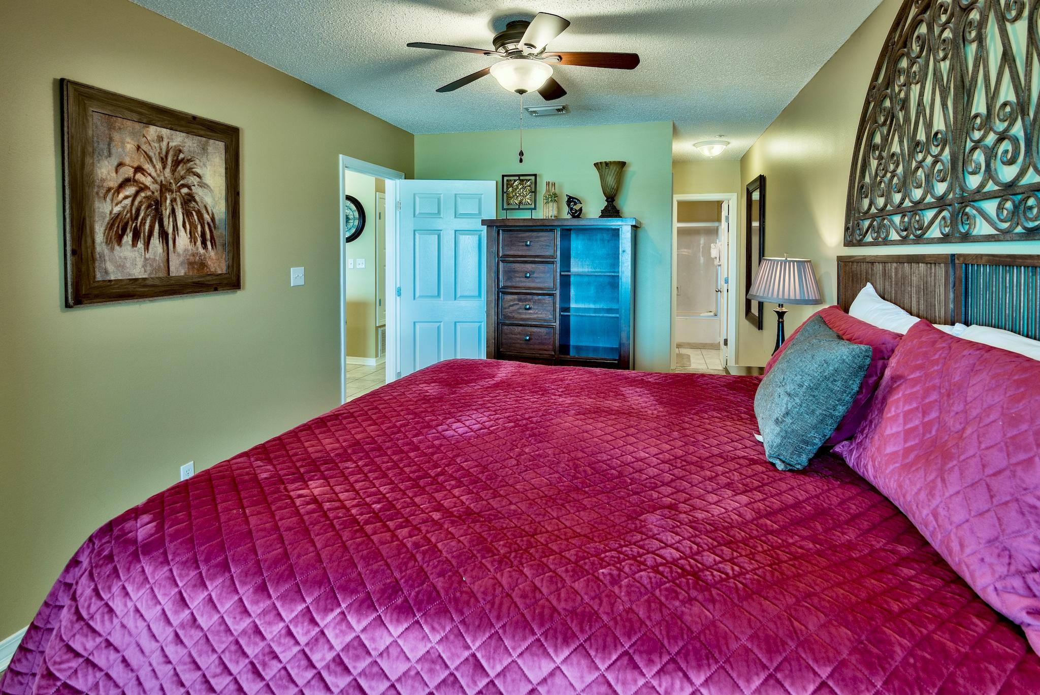 MARAVILLA CONDO 2 - Residential