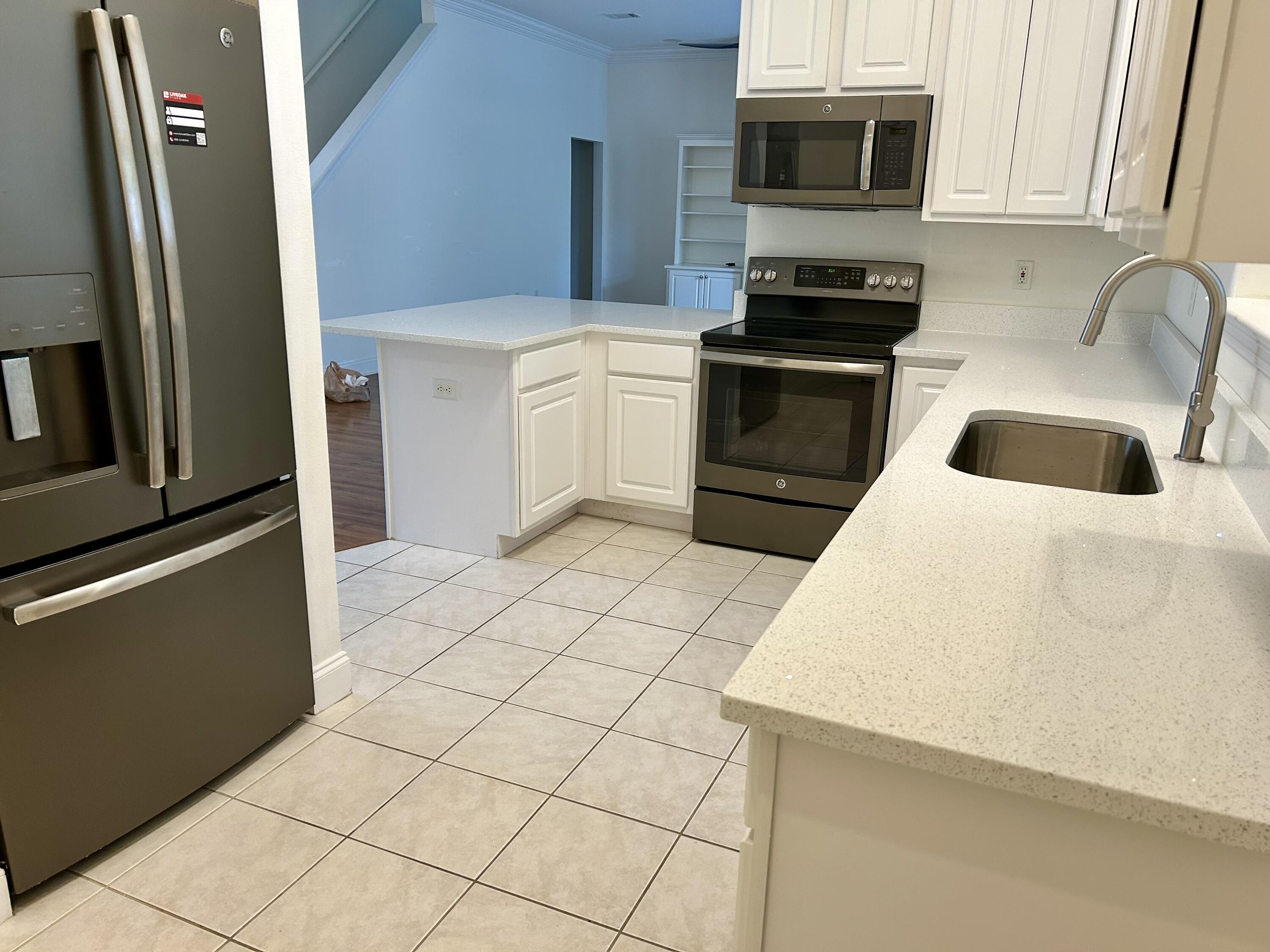 COURTYARDS OF SANTA ROSA BEACH - Residential