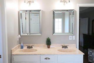 Old Grove - Residential Lease