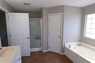 Old Grove - Residential Lease