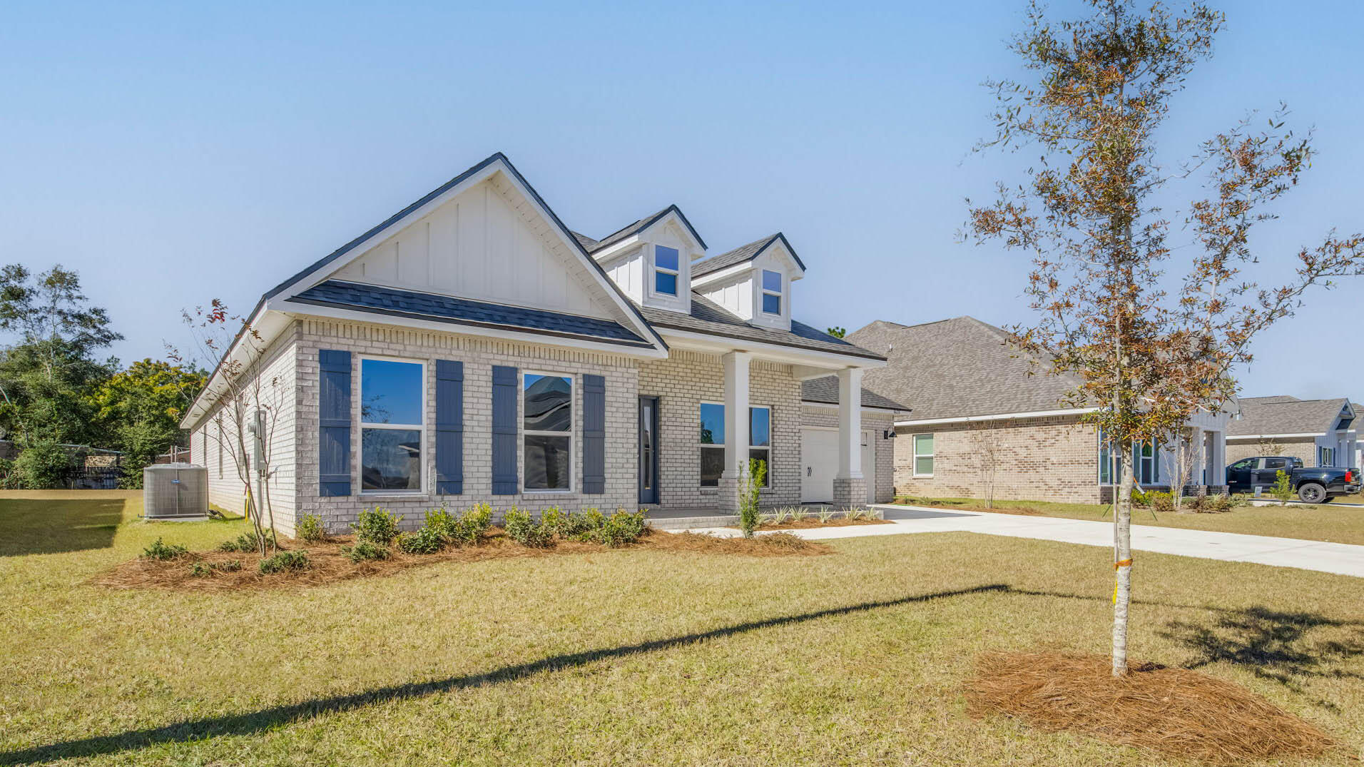 PLANTATION WOODS - Residential