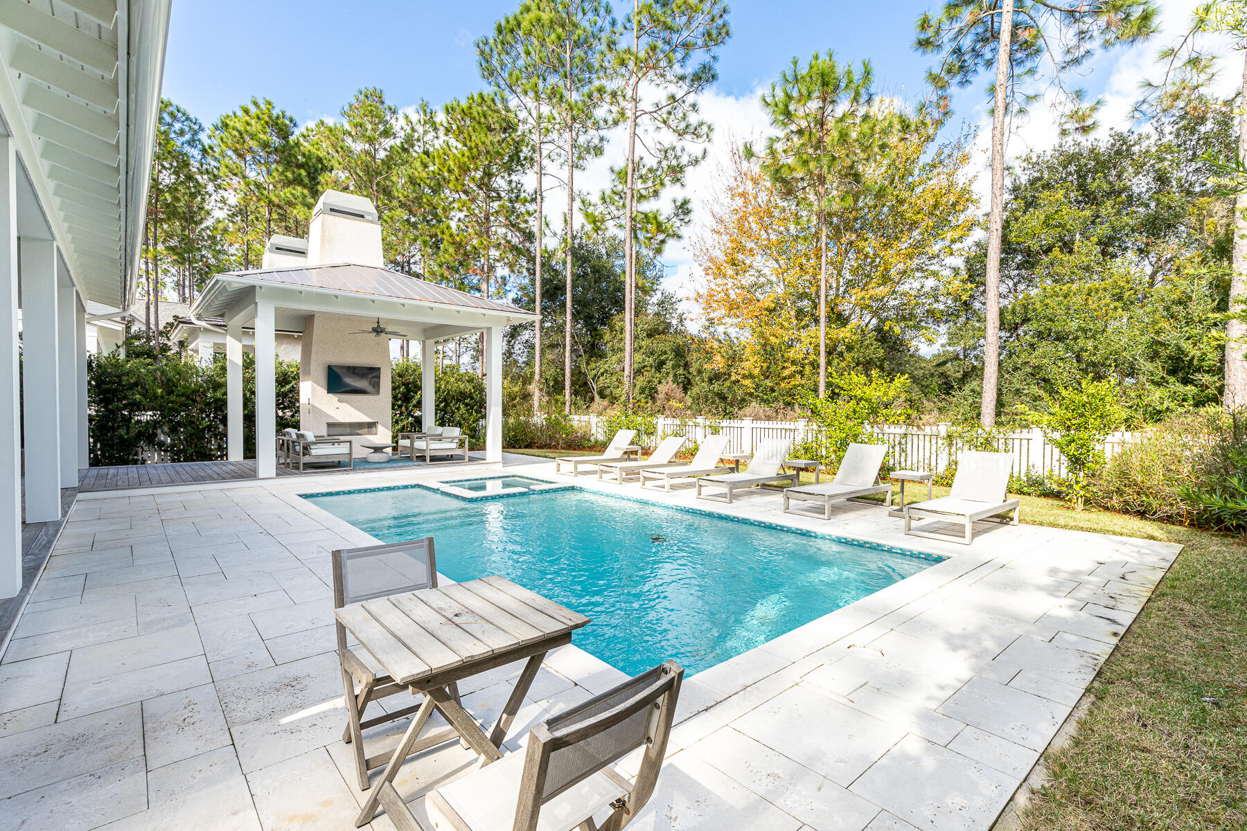 WATERSOUND ORIGINS - Residential