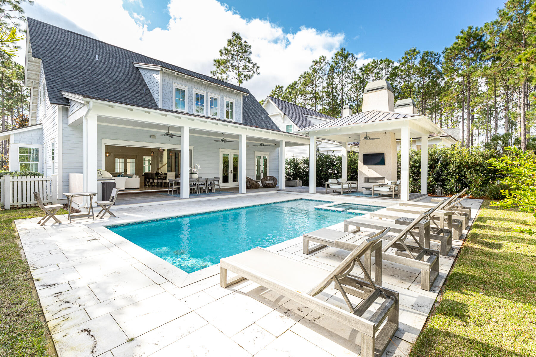 WATERSOUND ORIGINS - Residential