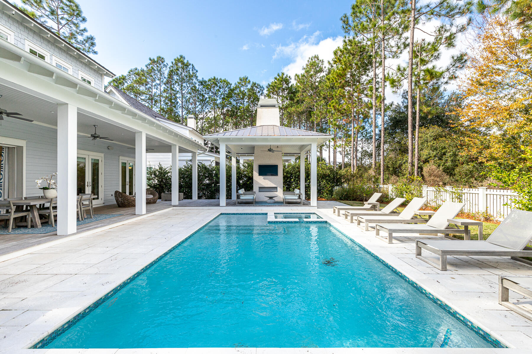 WATERSOUND ORIGINS - Residential