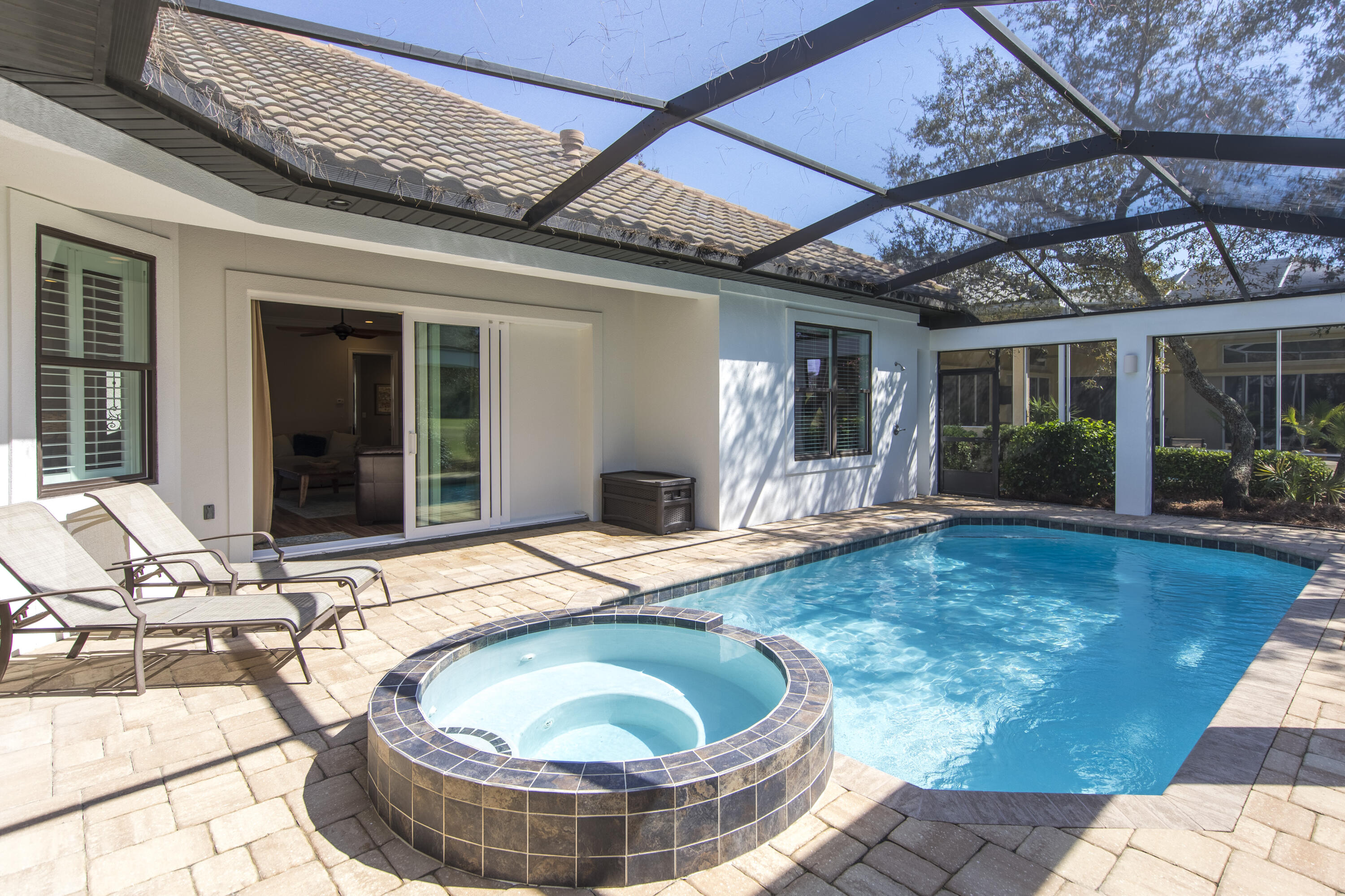 EMERALD BAY PH 1-B - Residential
