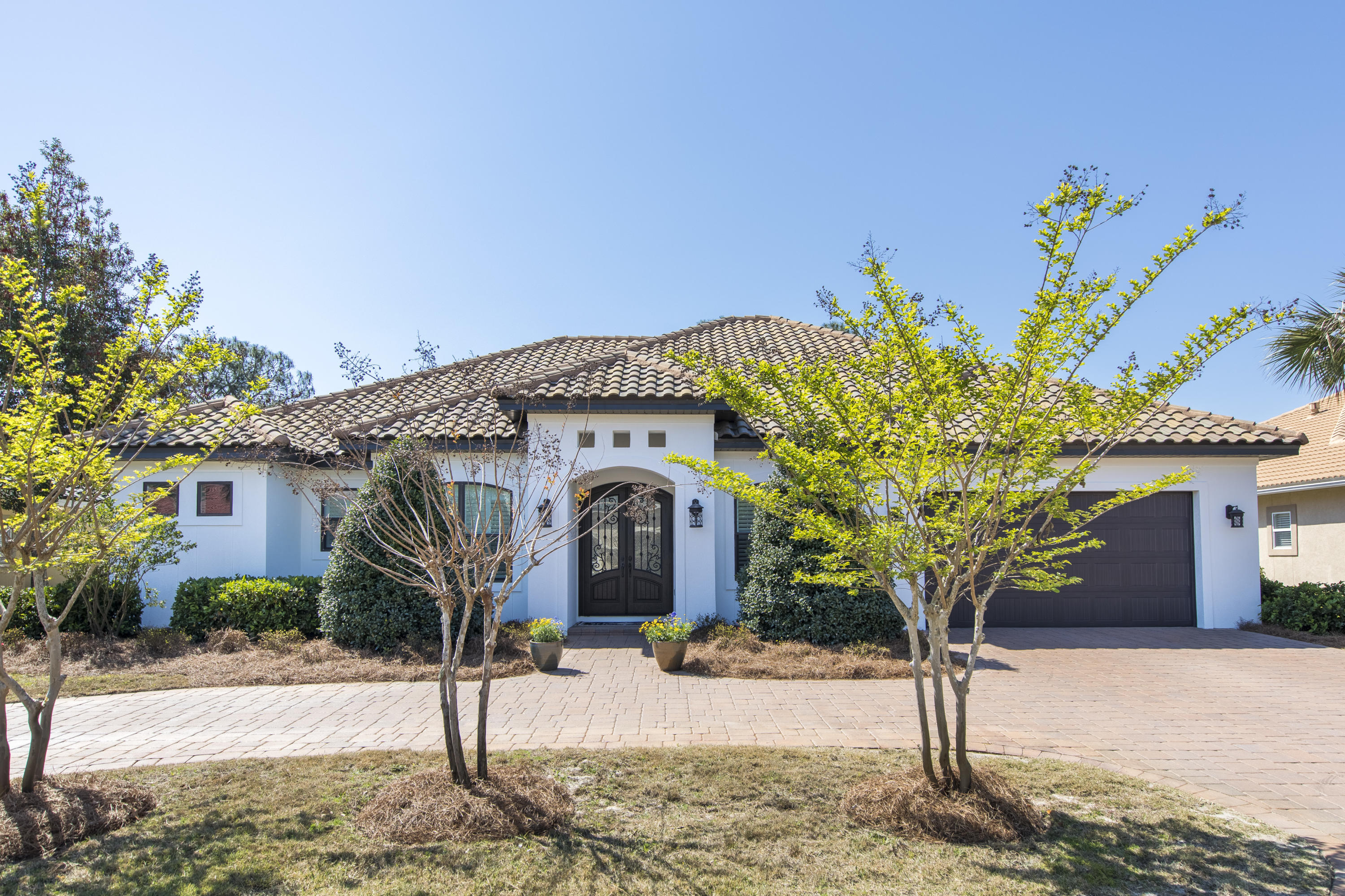EMERALD BAY PH 1-B - Residential