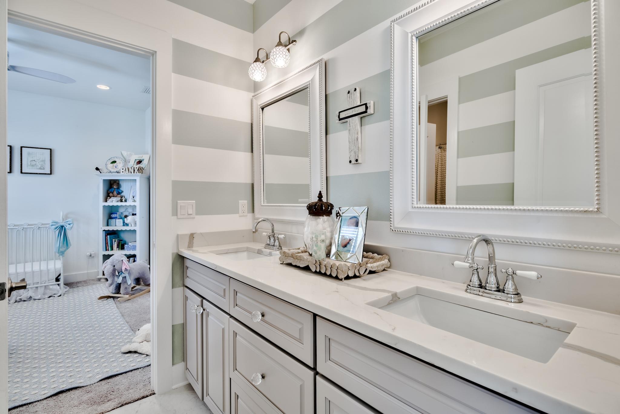 DESTIN OAKS - Residential