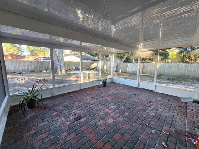 VILLA RUSS PARK - Residential