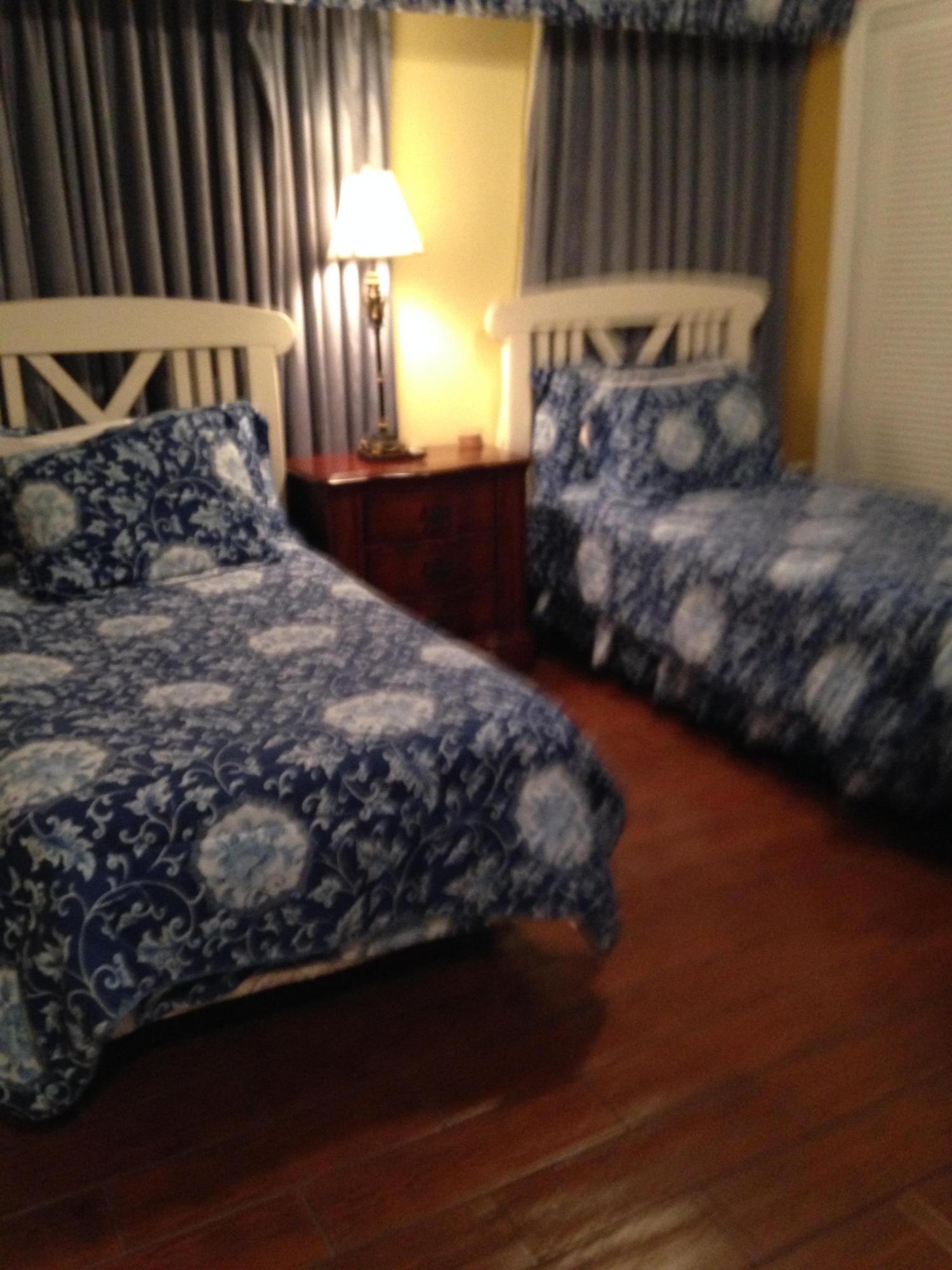 STERLING SHORES - Residential