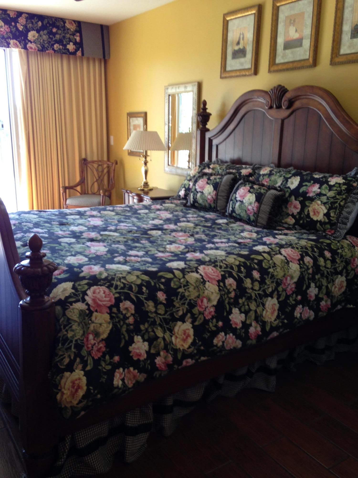 STERLING SHORES - Residential