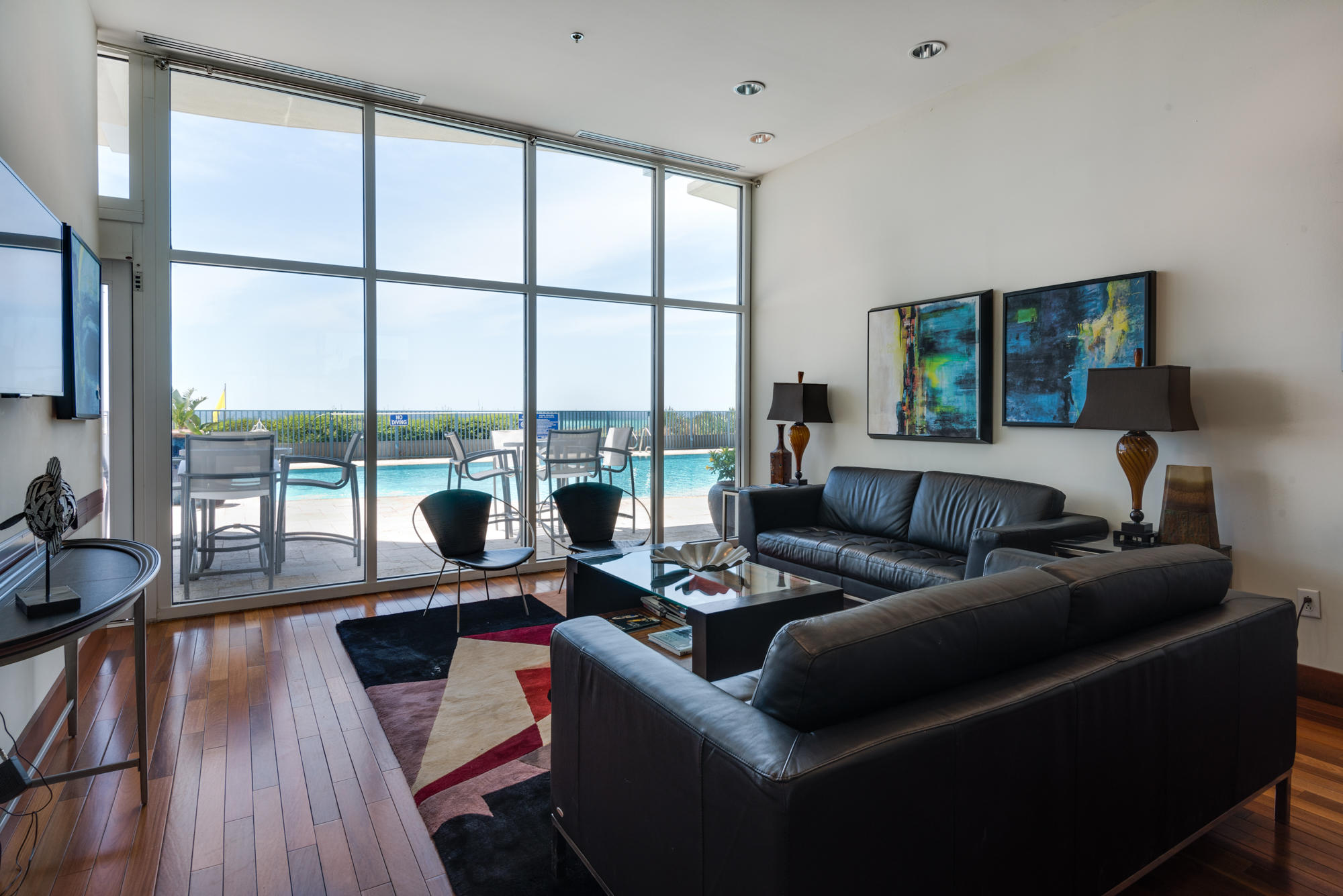 Sterling Breeze - Residential