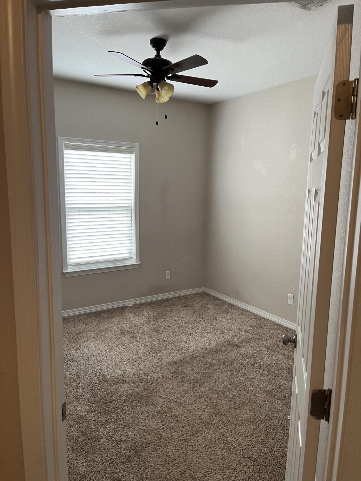 SAVANNAH HEIGHTS - Residential