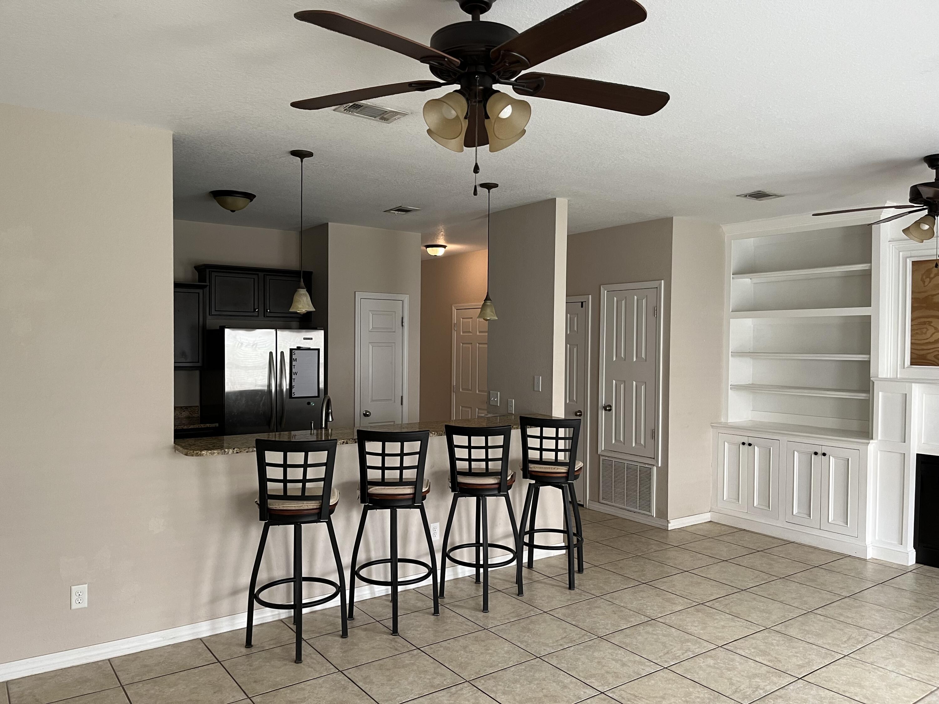 SAVANNAH HEIGHTS - Residential