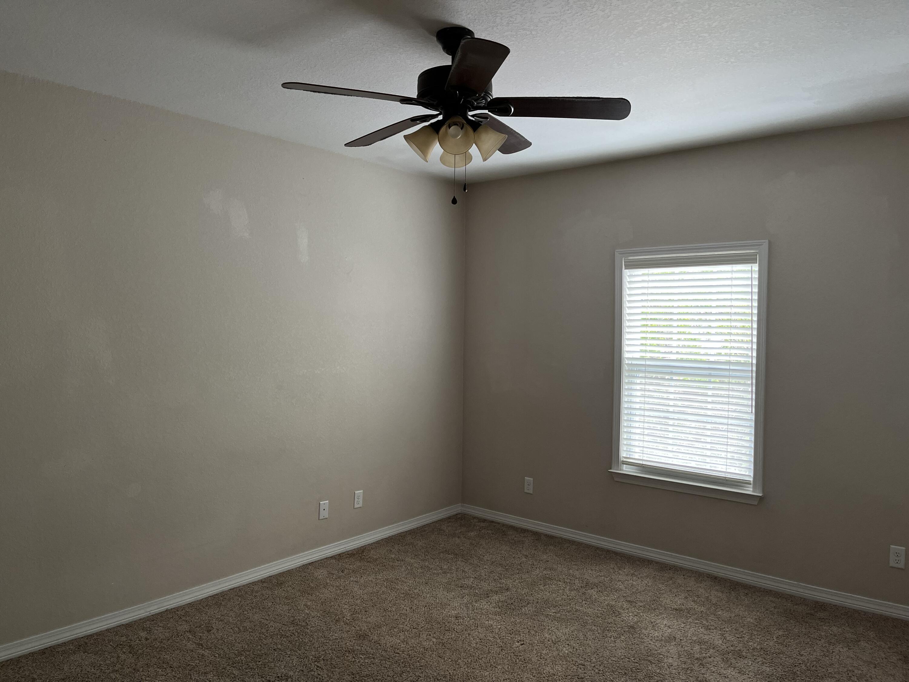 SAVANNAH HEIGHTS - Residential