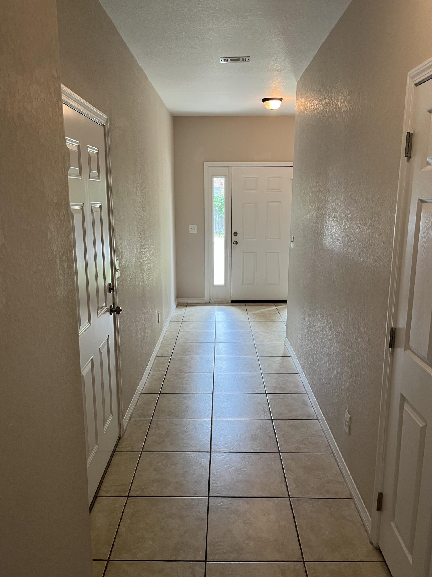 SAVANNAH HEIGHTS - Residential