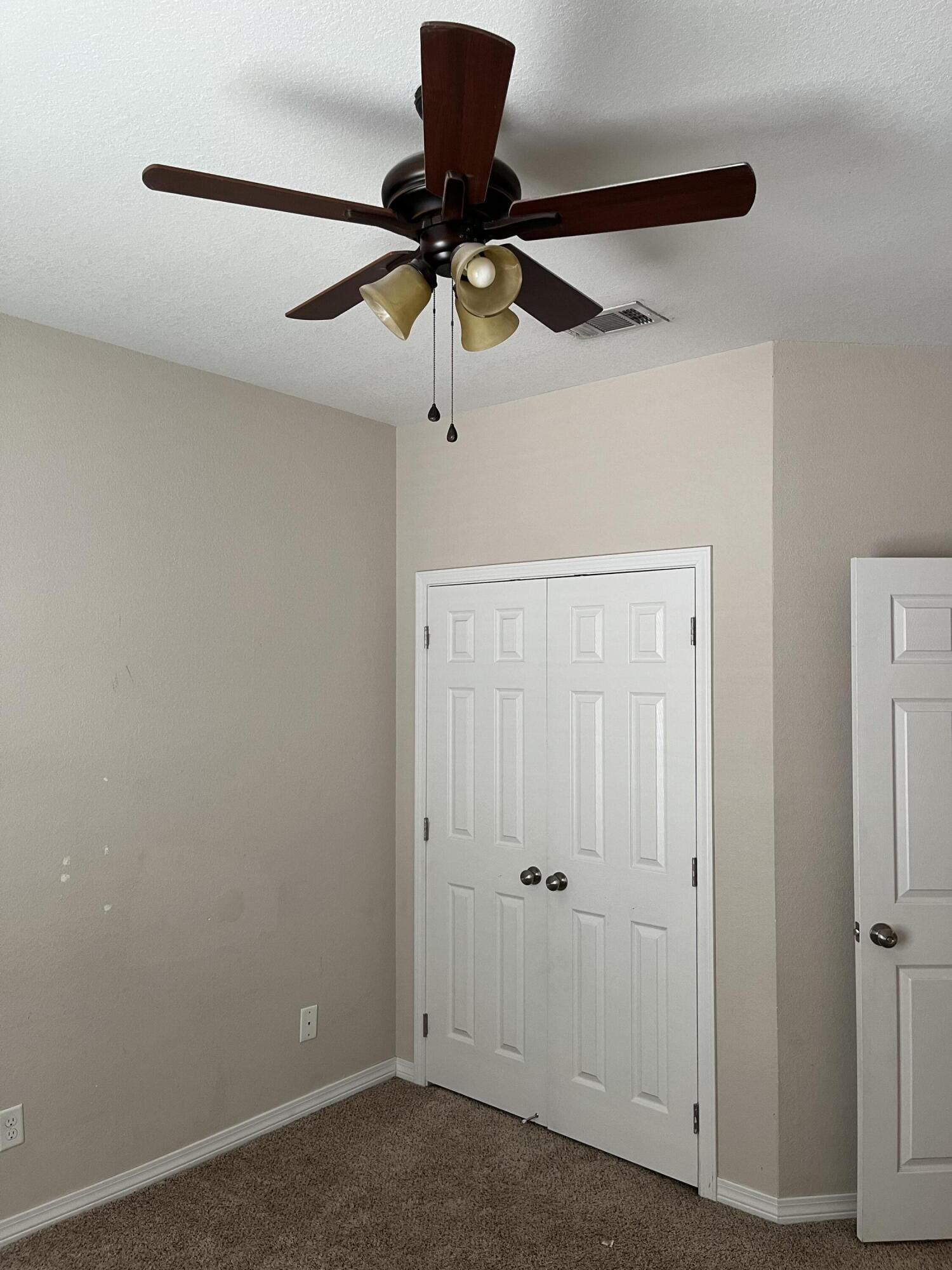 SAVANNAH HEIGHTS - Residential