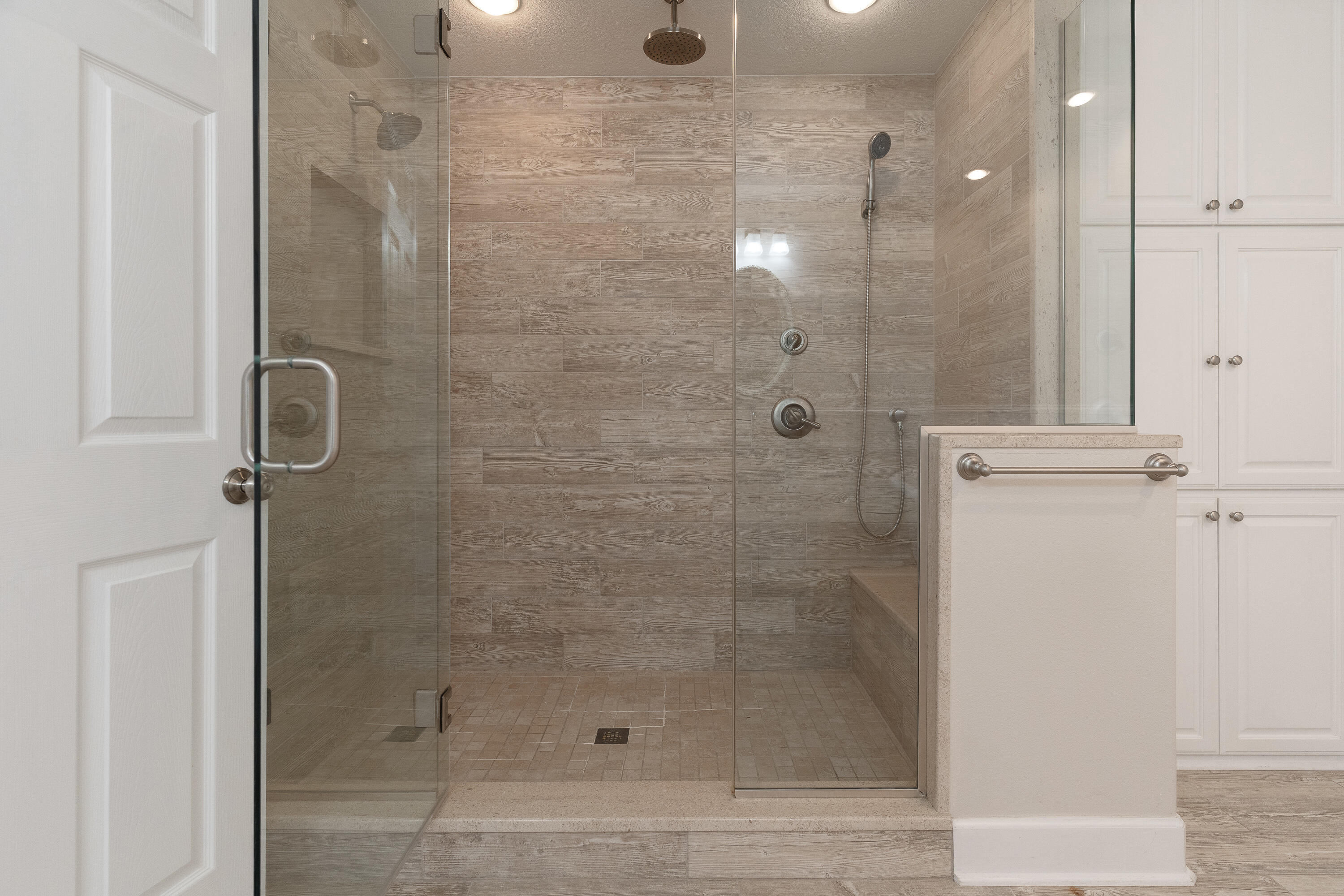 LIGHTHOUSE POINTE - Residential