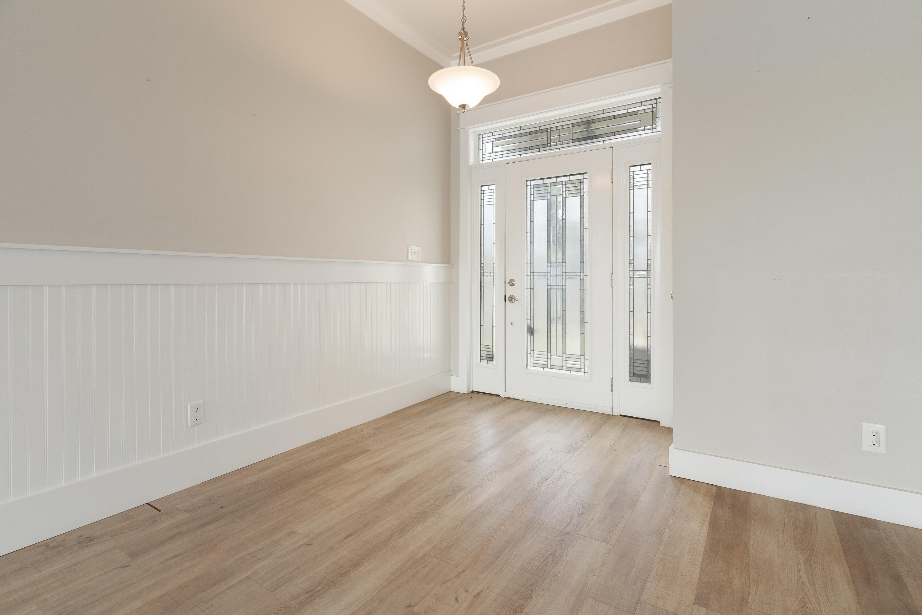 LIGHTHOUSE POINTE - Residential