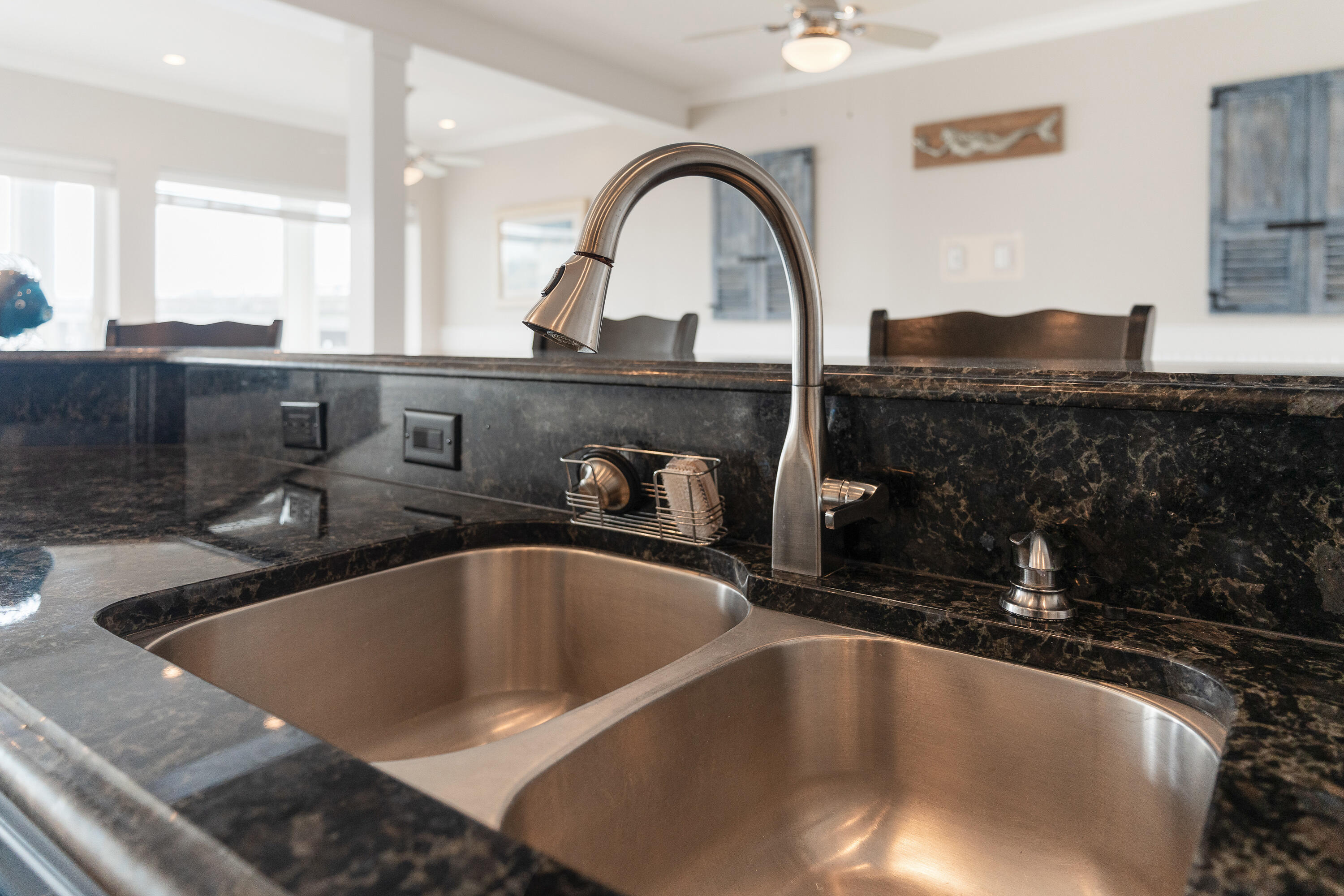 LIGHTHOUSE POINTE - Residential