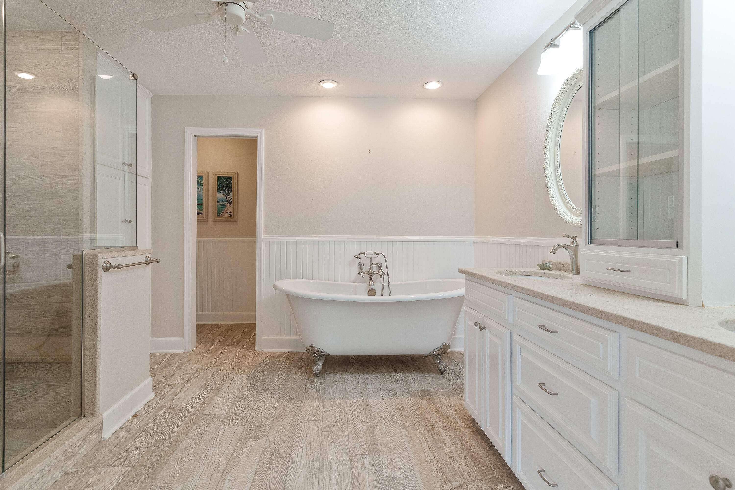 LIGHTHOUSE POINTE - Residential
