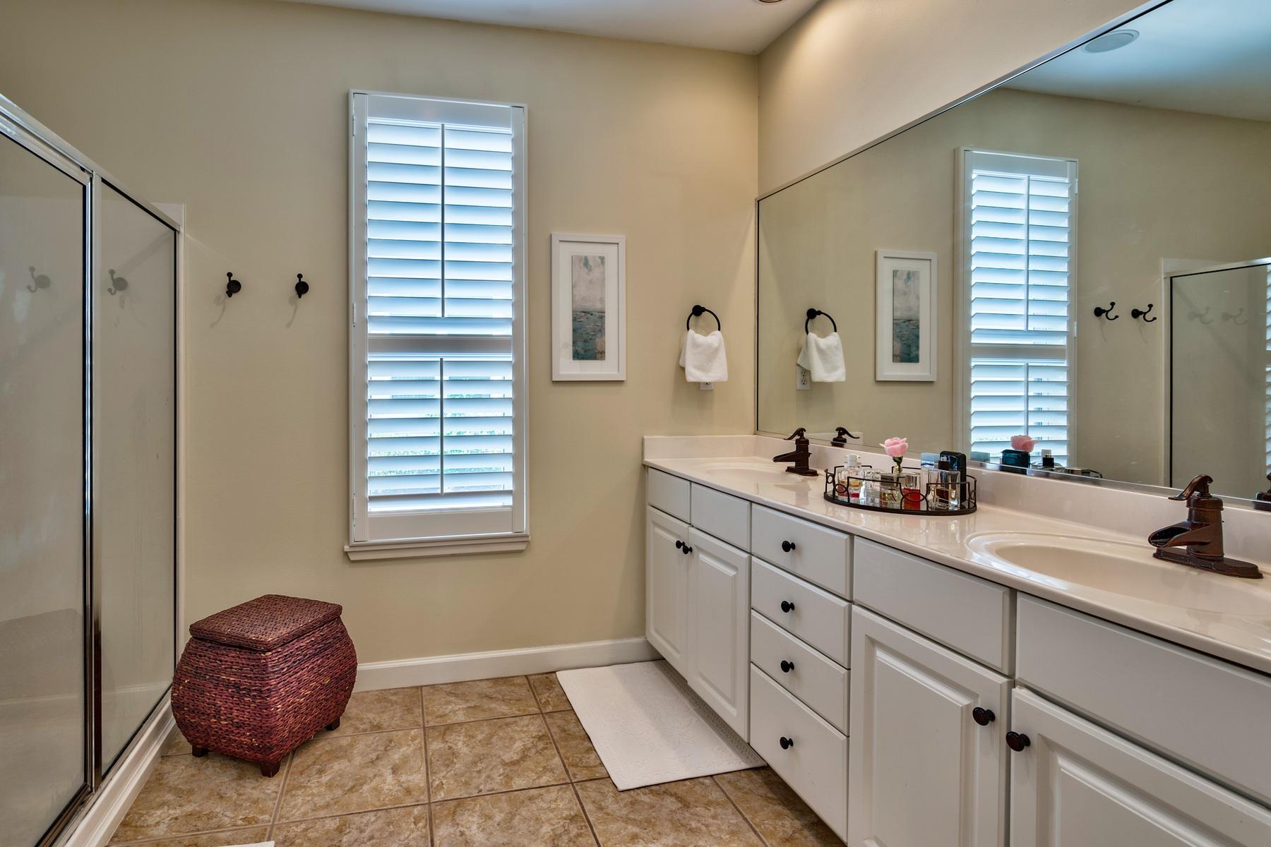 CRYSTAL LAKE AT SANDESTIN - Residential