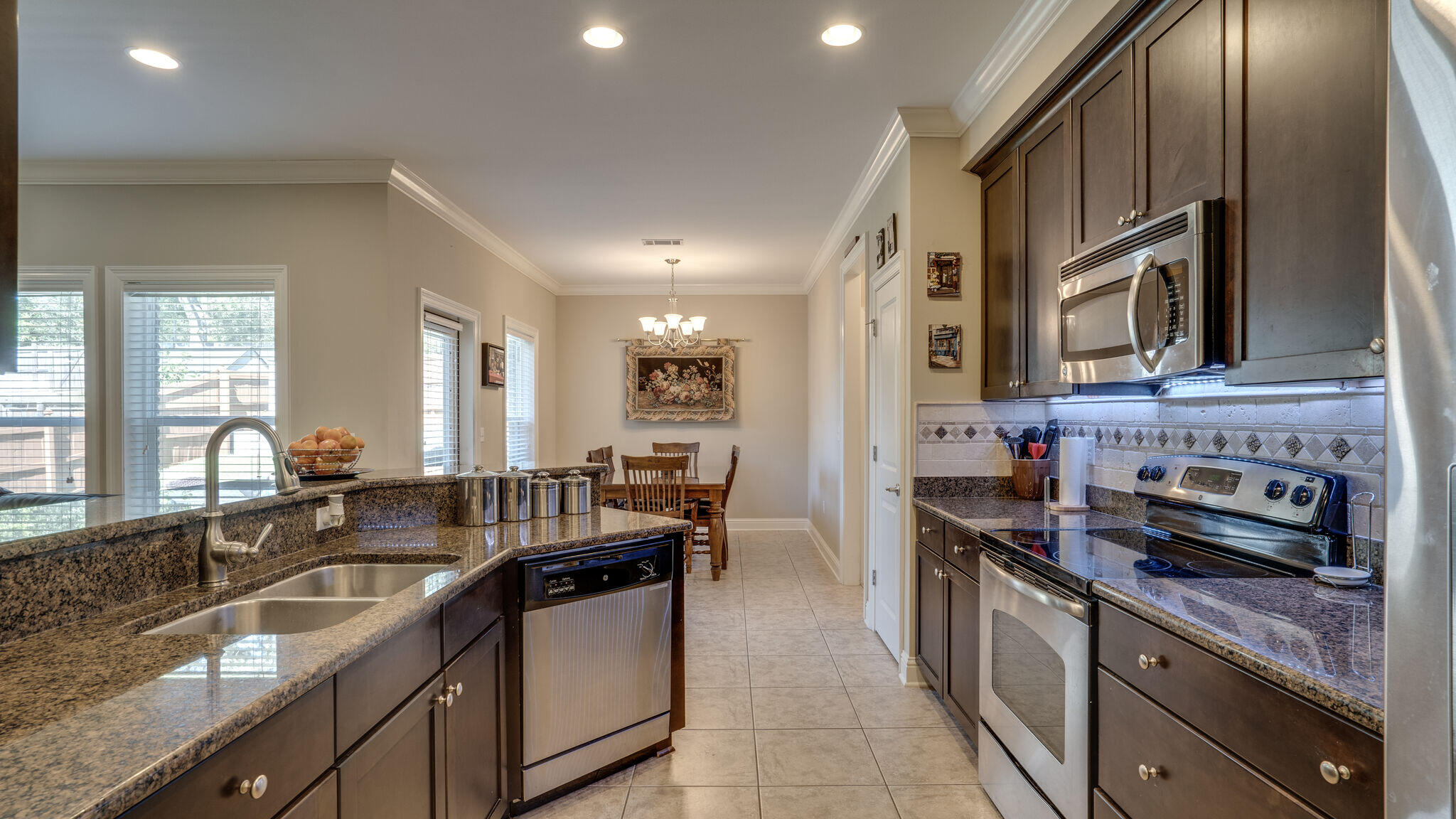 Hawk's Landing - Residential