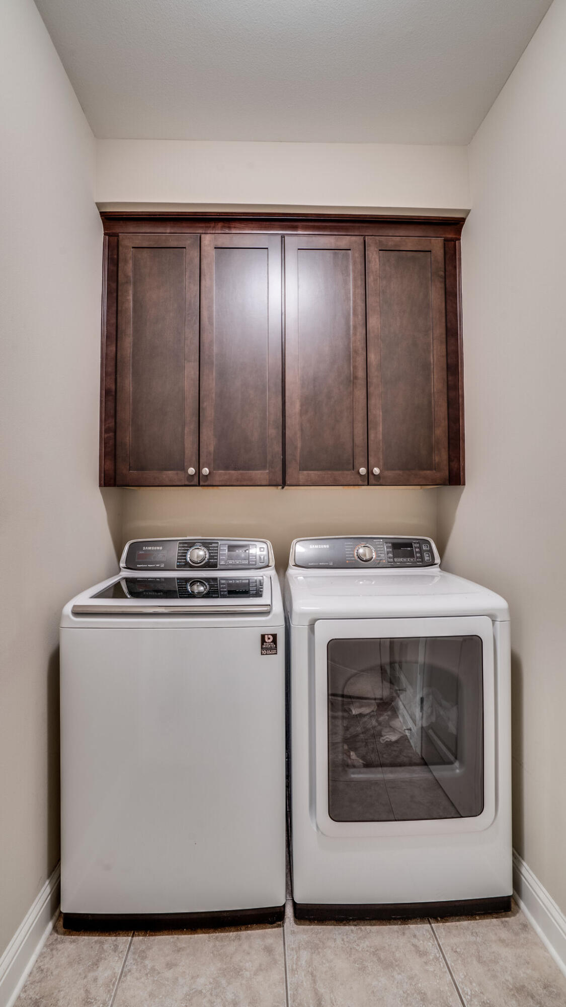 Hawk's Landing - Residential