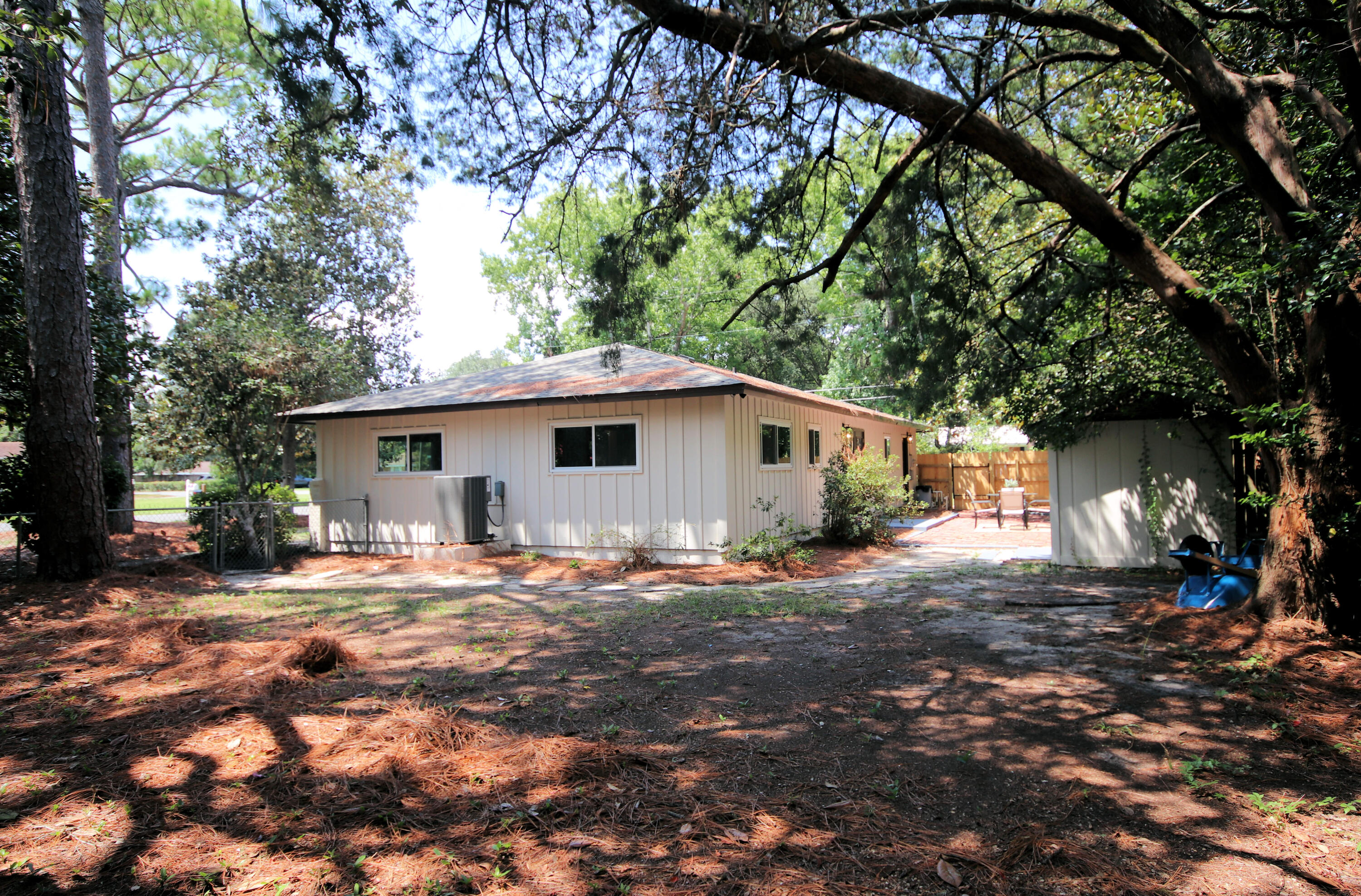 COLONY ESTATES - Residential