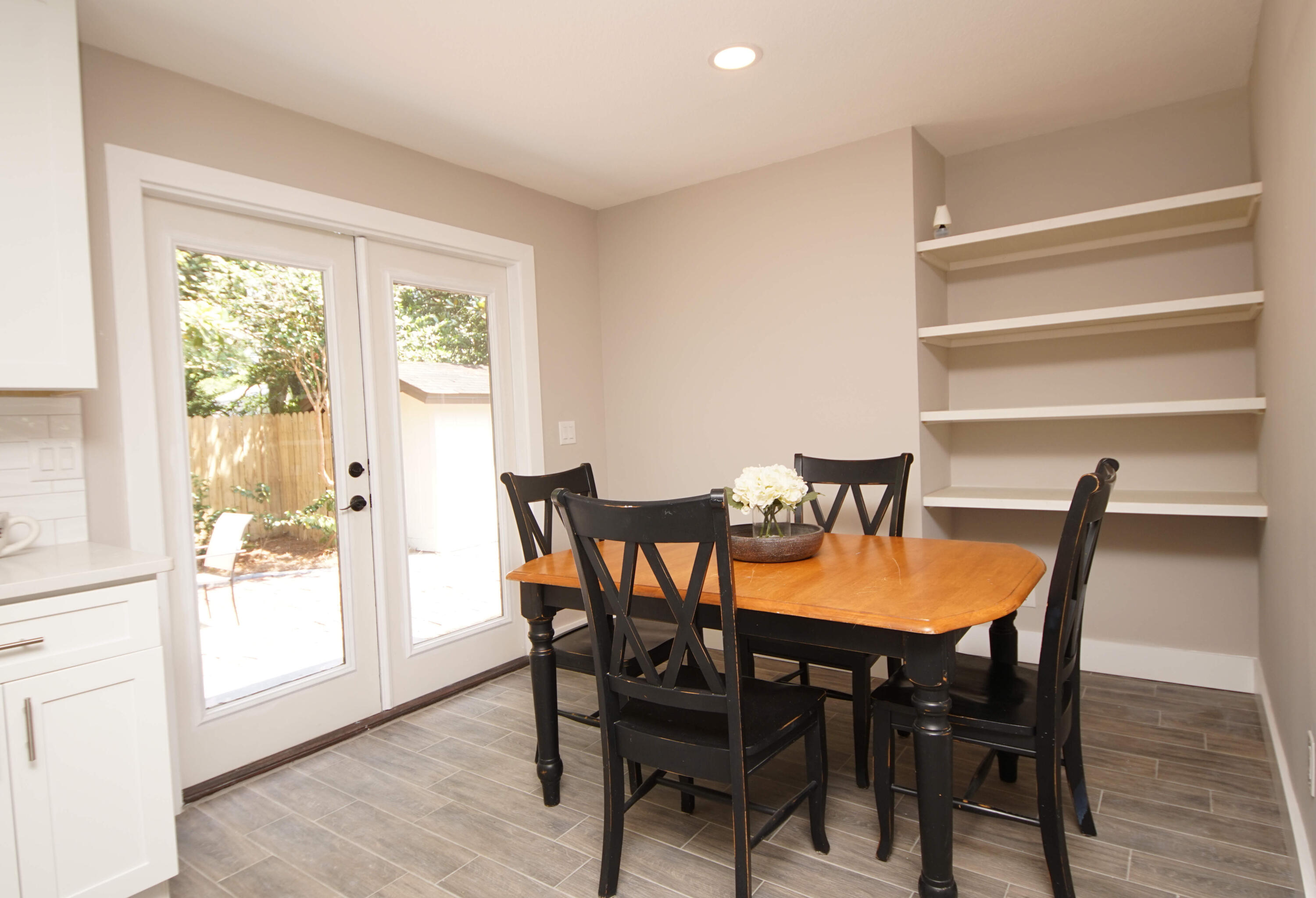 COLONY ESTATES - Residential