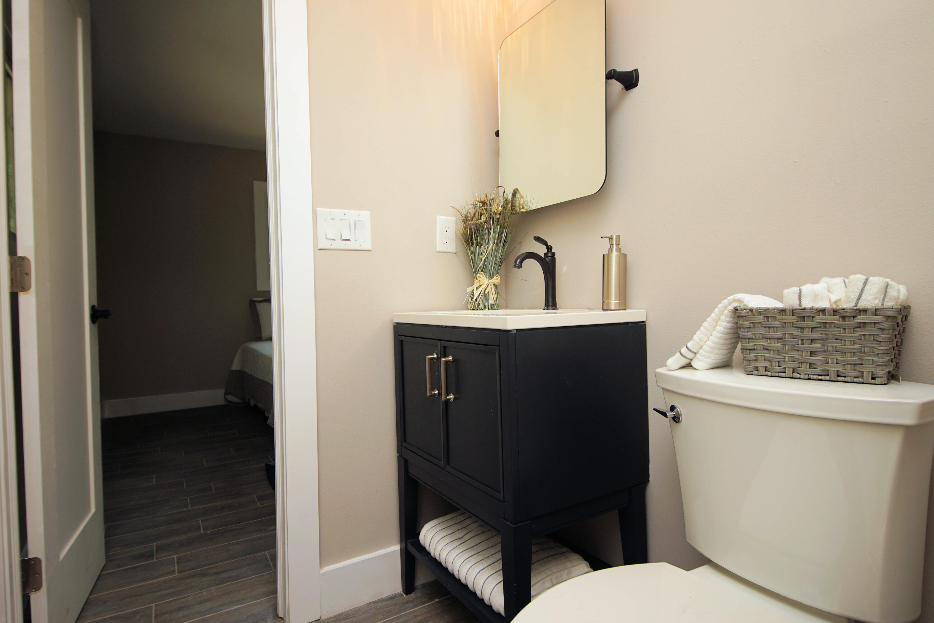 COLONY ESTATES - Residential