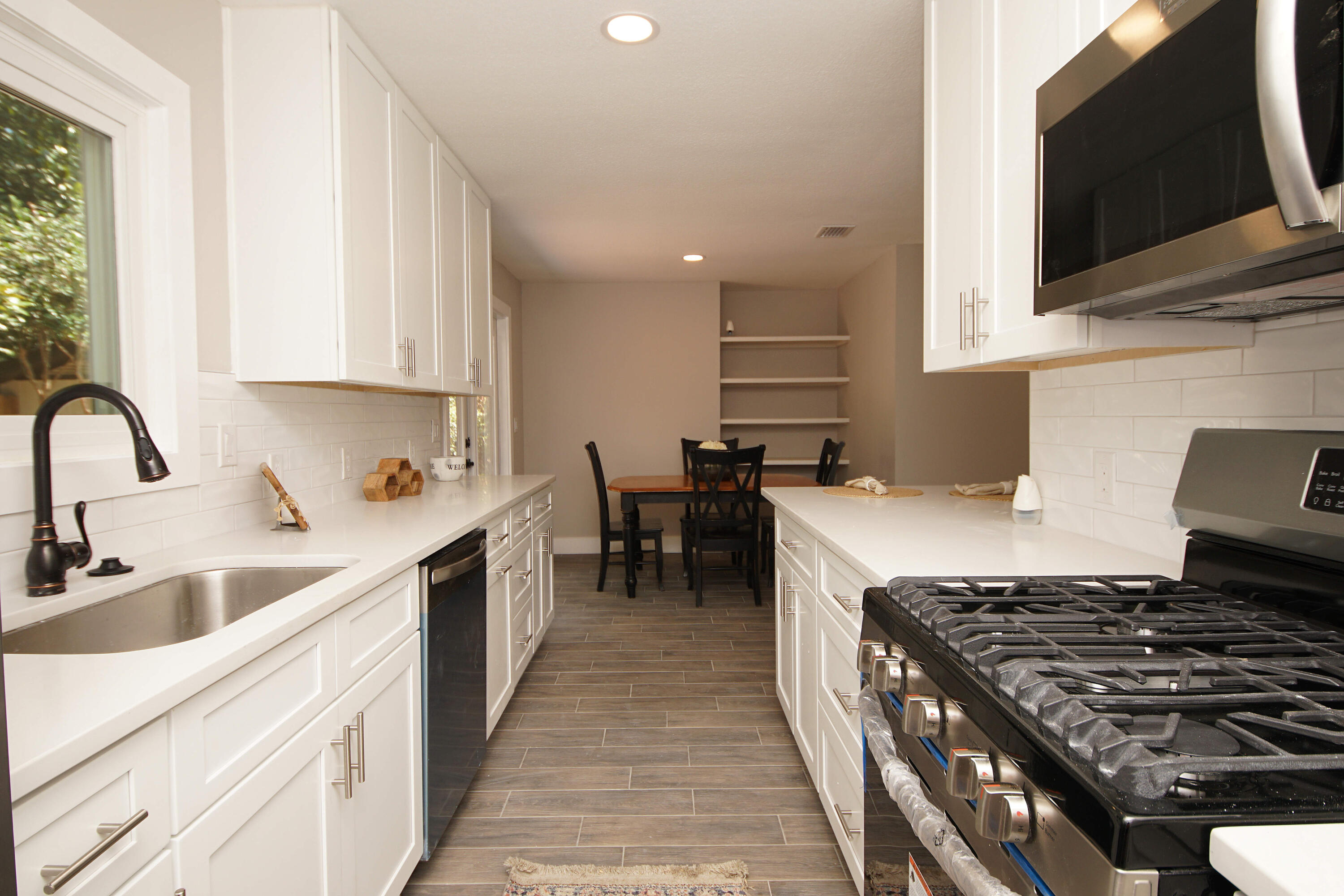 COLONY ESTATES - Residential