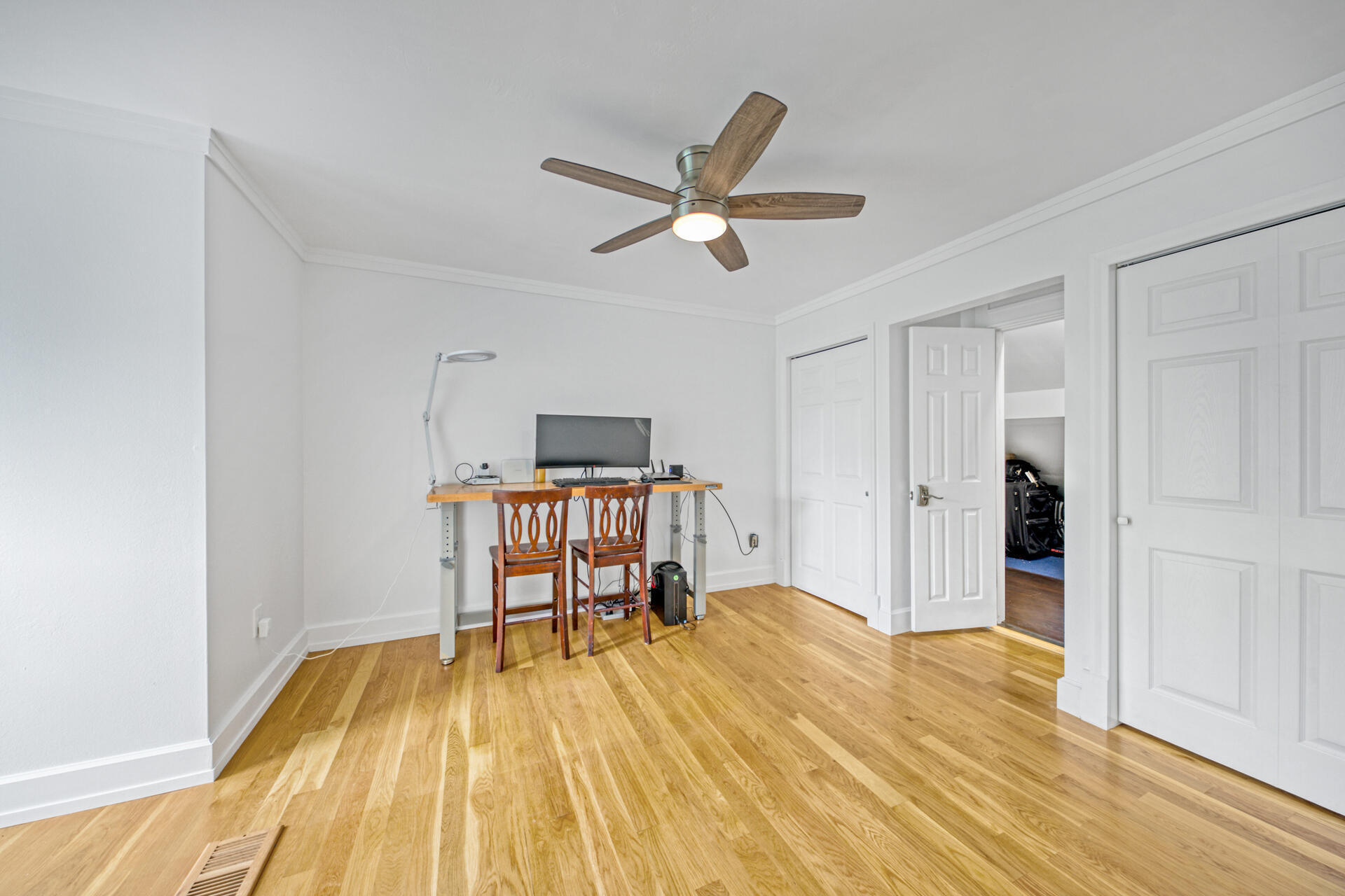 CANTERBURY WOODS - Residential