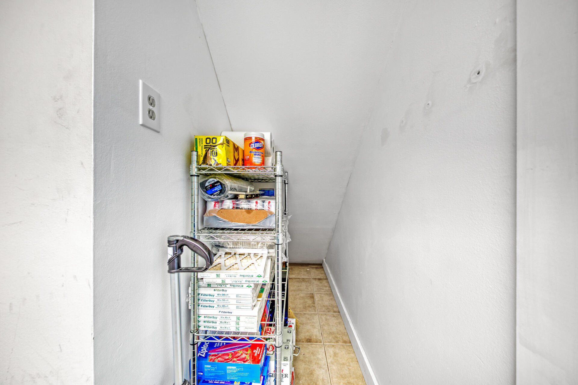 CANTERBURY WOODS - Residential