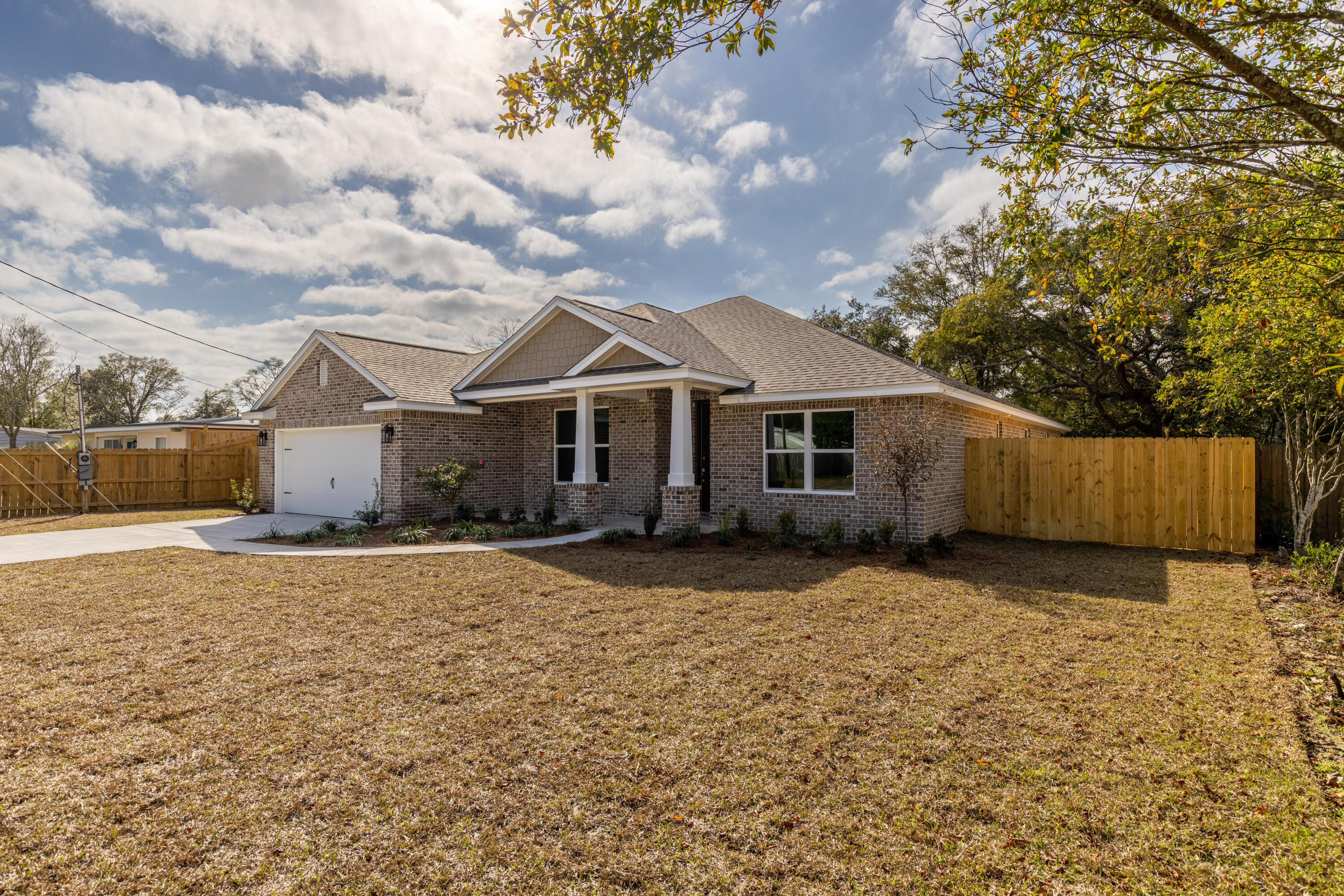 GARNIERS ADDS 1-7 (242208.00) - Residential