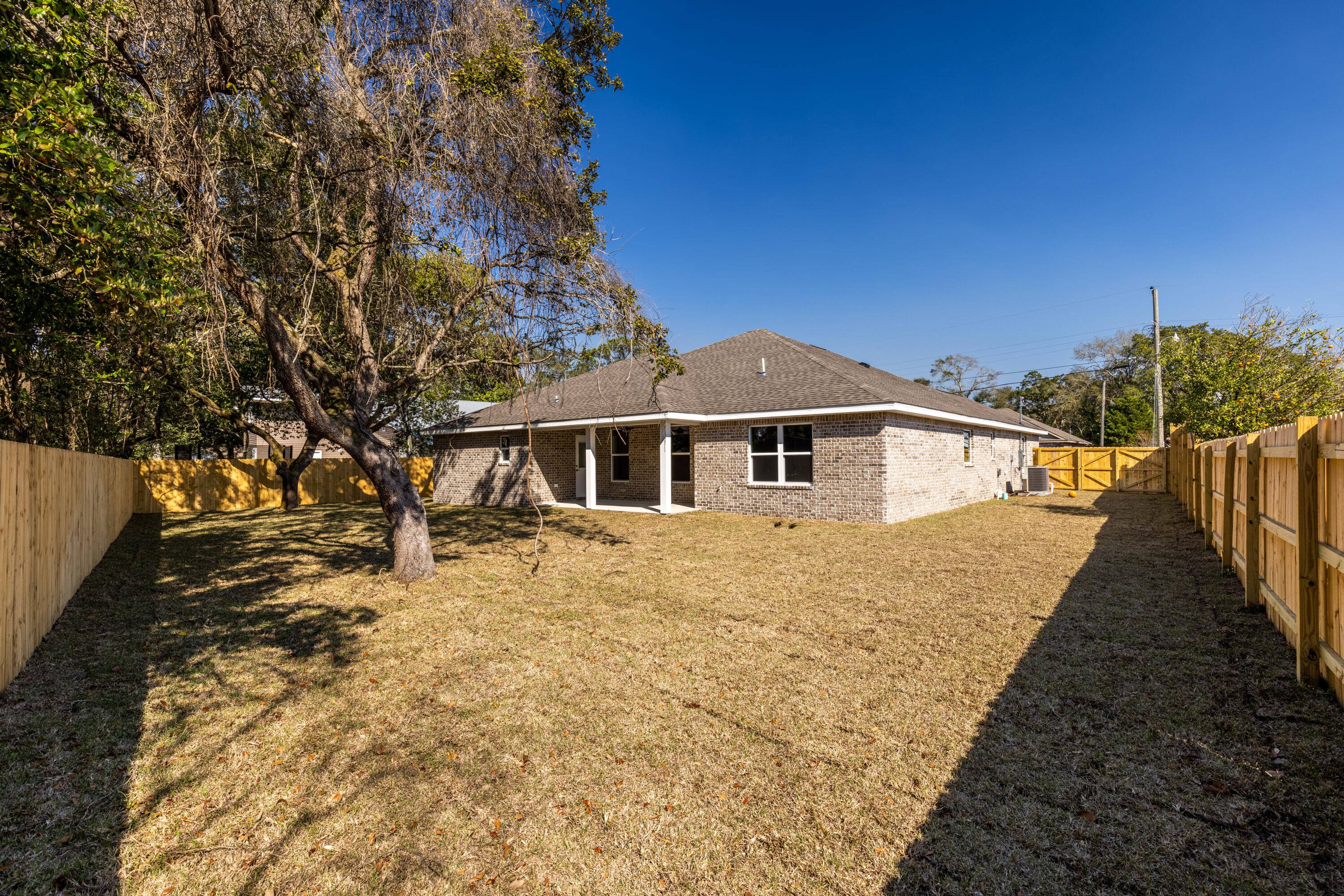 GARNIERS ADDS 1-7 (242208.00) - Residential