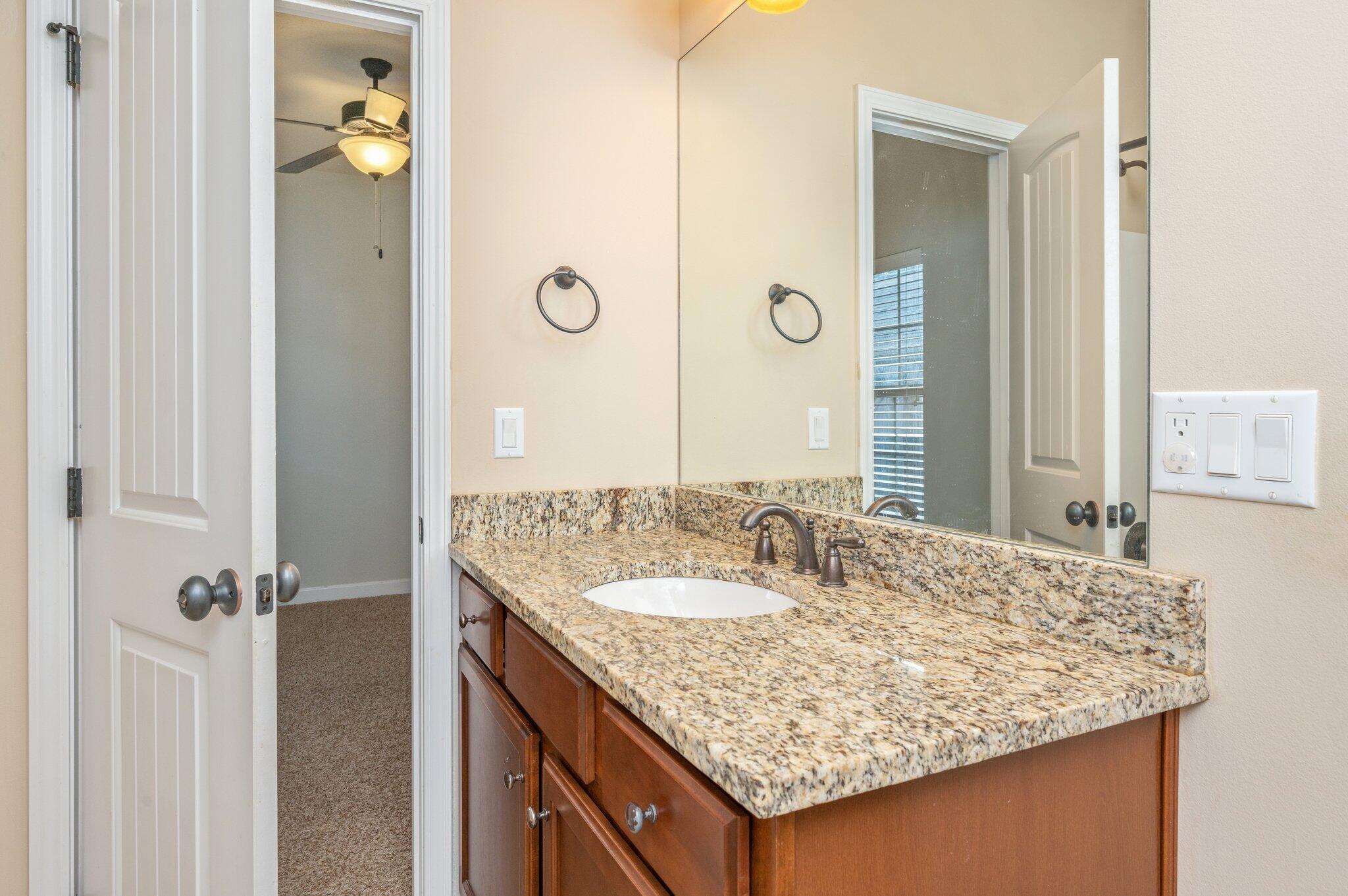 DUGGAN POND ESTATES - Residential Lease