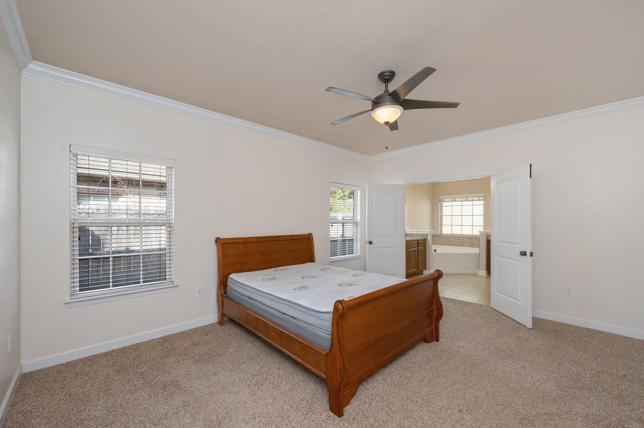 DUGGAN POND ESTATES - Residential Lease