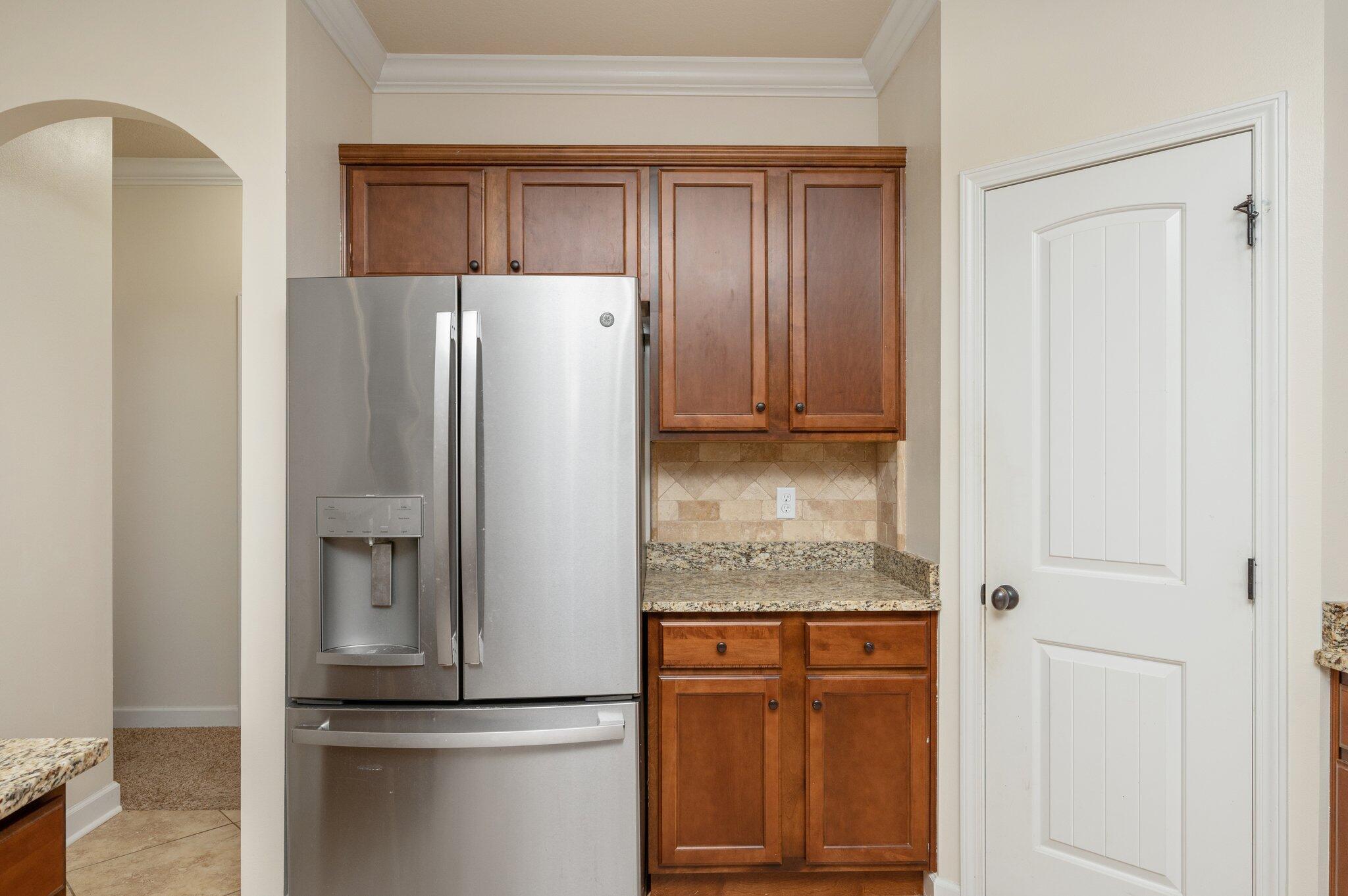 DUGGAN POND ESTATES - Residential Lease