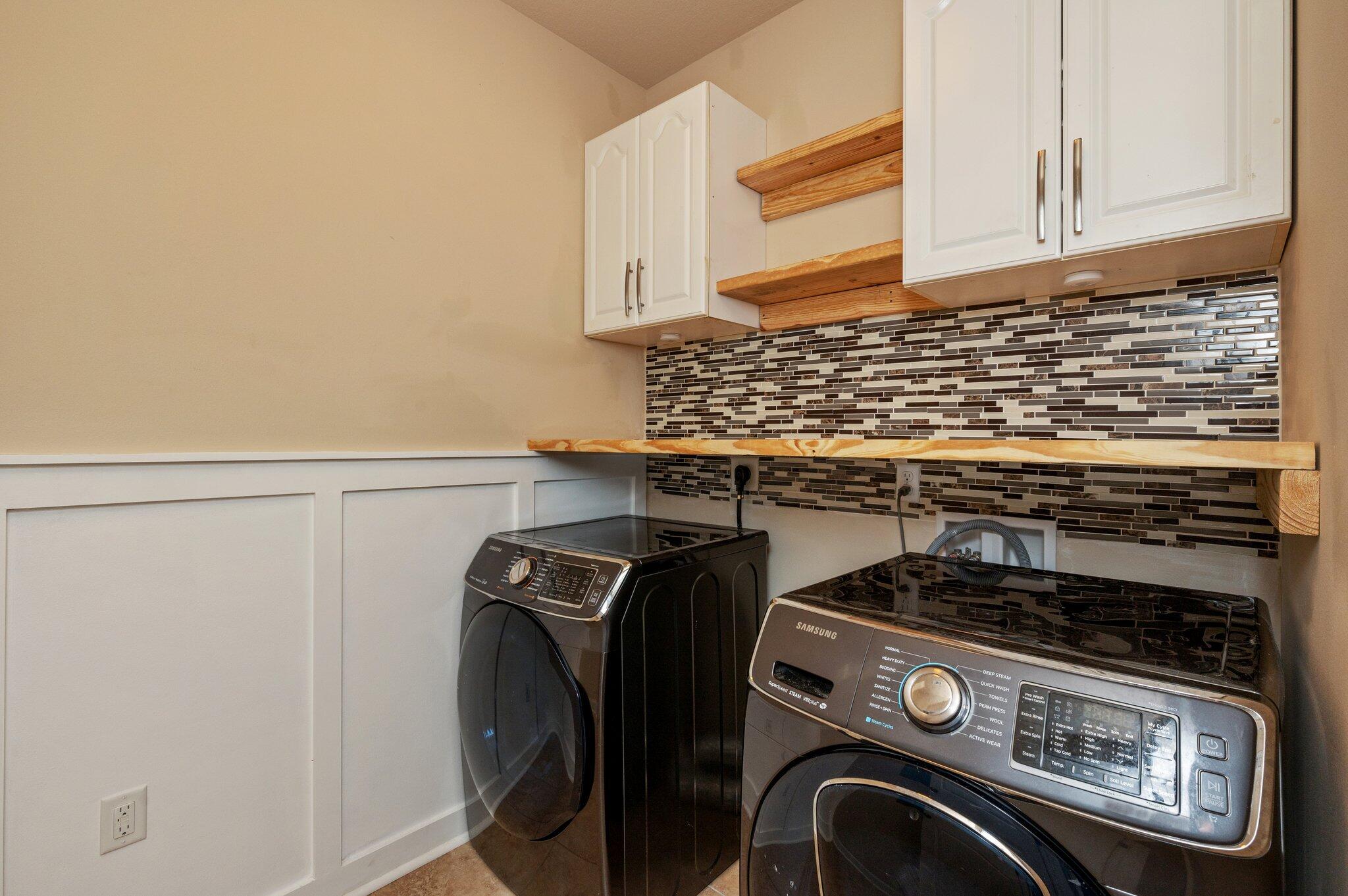 DUGGAN POND ESTATES - Residential Lease