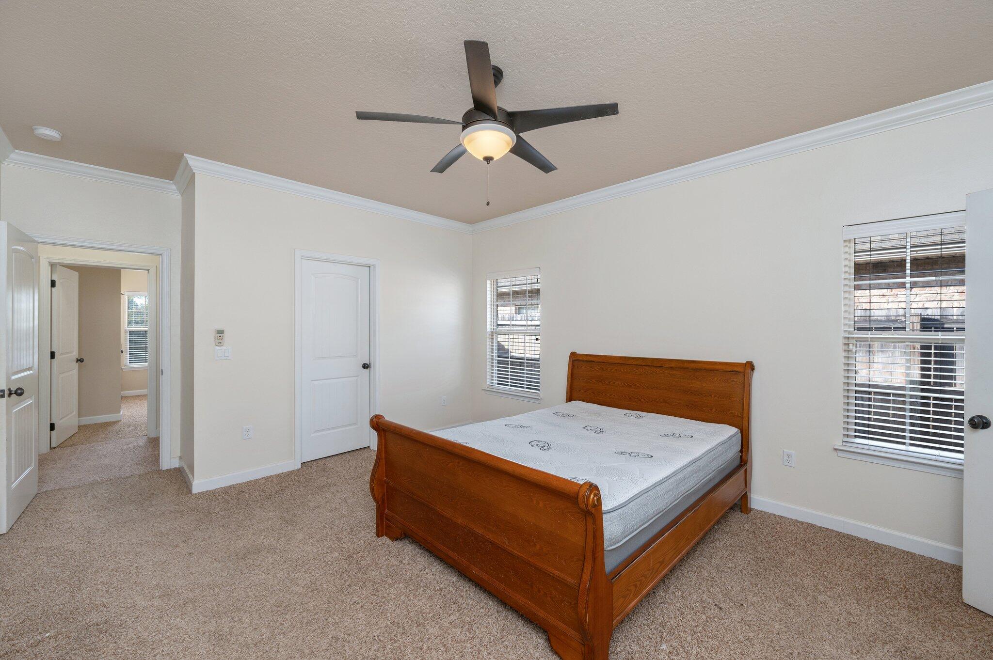 DUGGAN POND ESTATES - Residential Lease