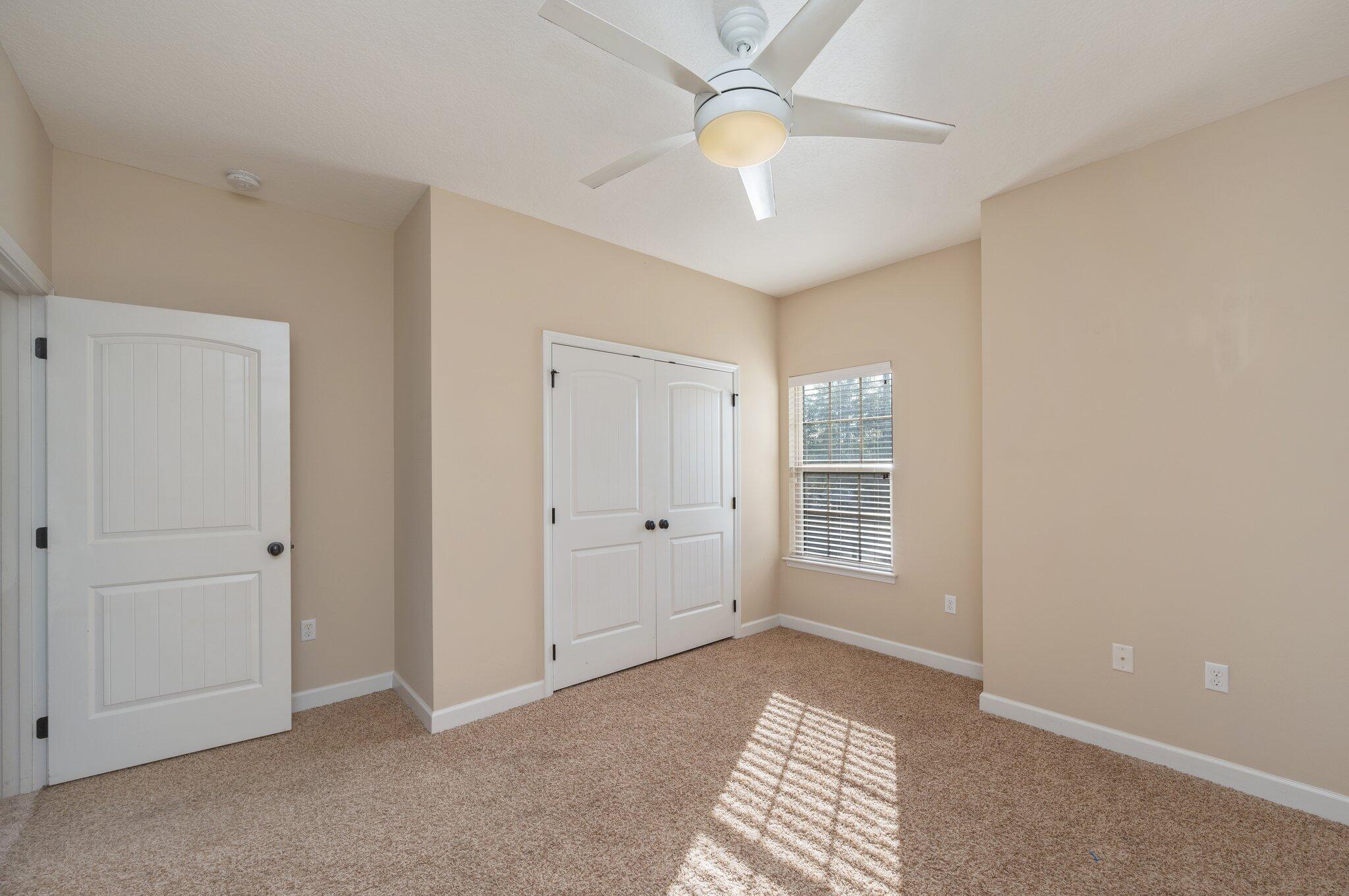 DUGGAN POND ESTATES - Residential Lease