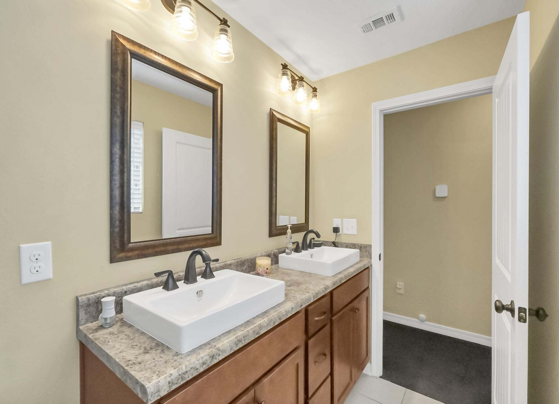 Stillwell South - Residential Lease