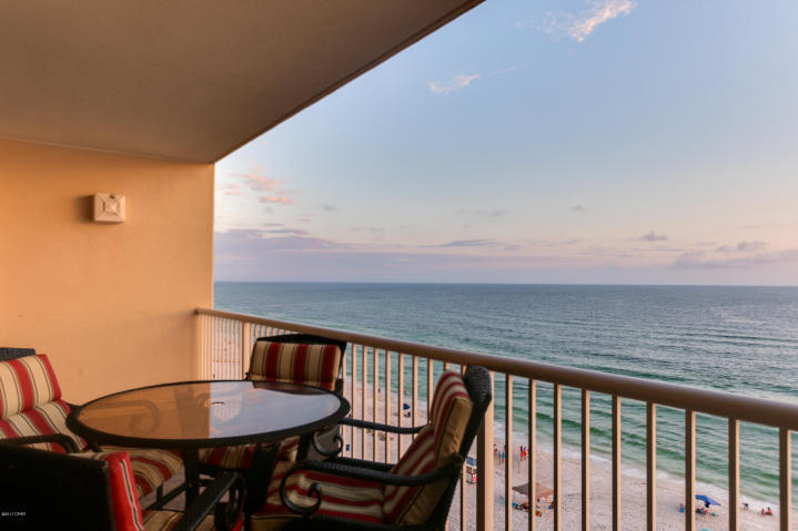 MAJESTIC BEACH TOWERS II - Residential