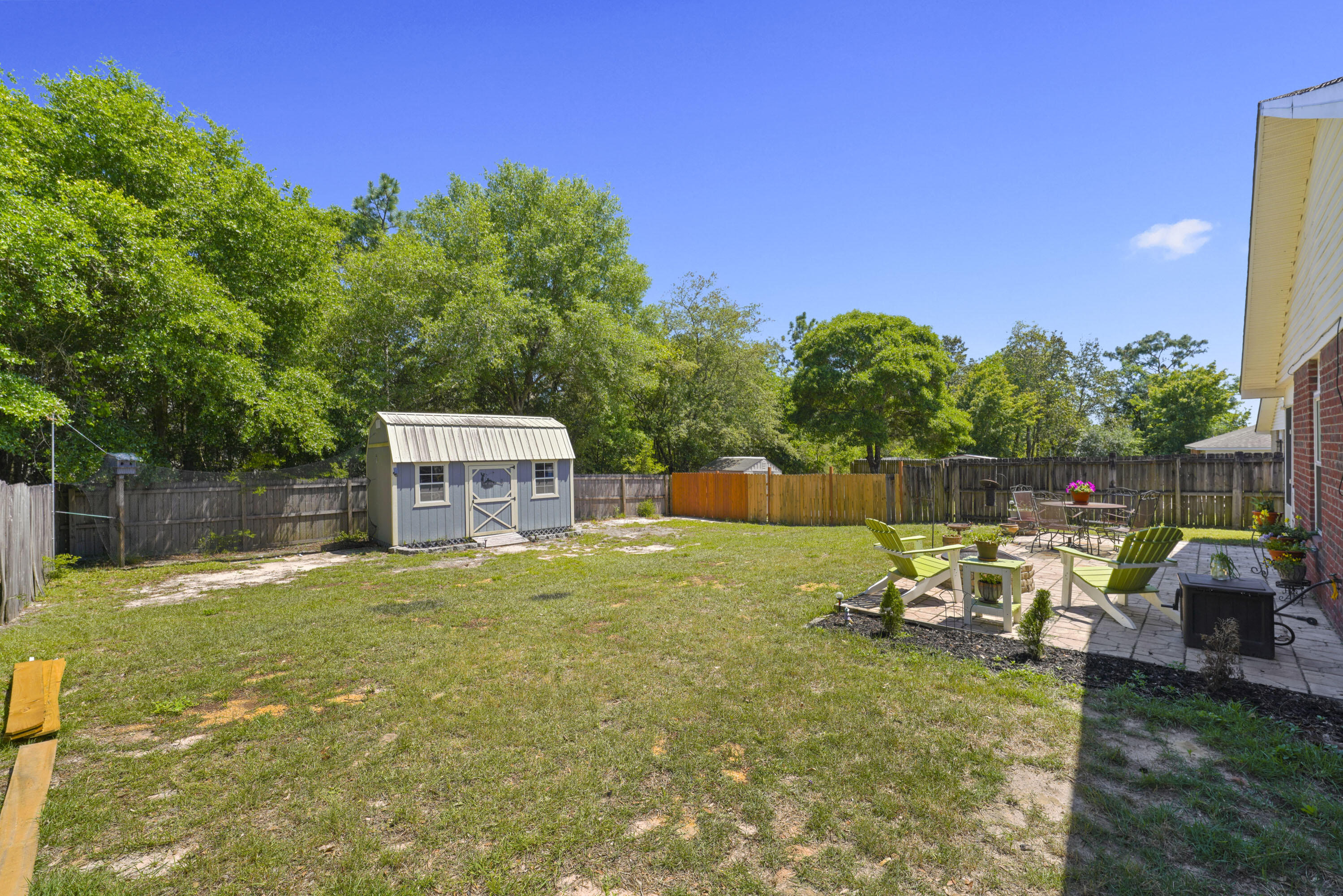 REDSTONE ESTATES - Residential