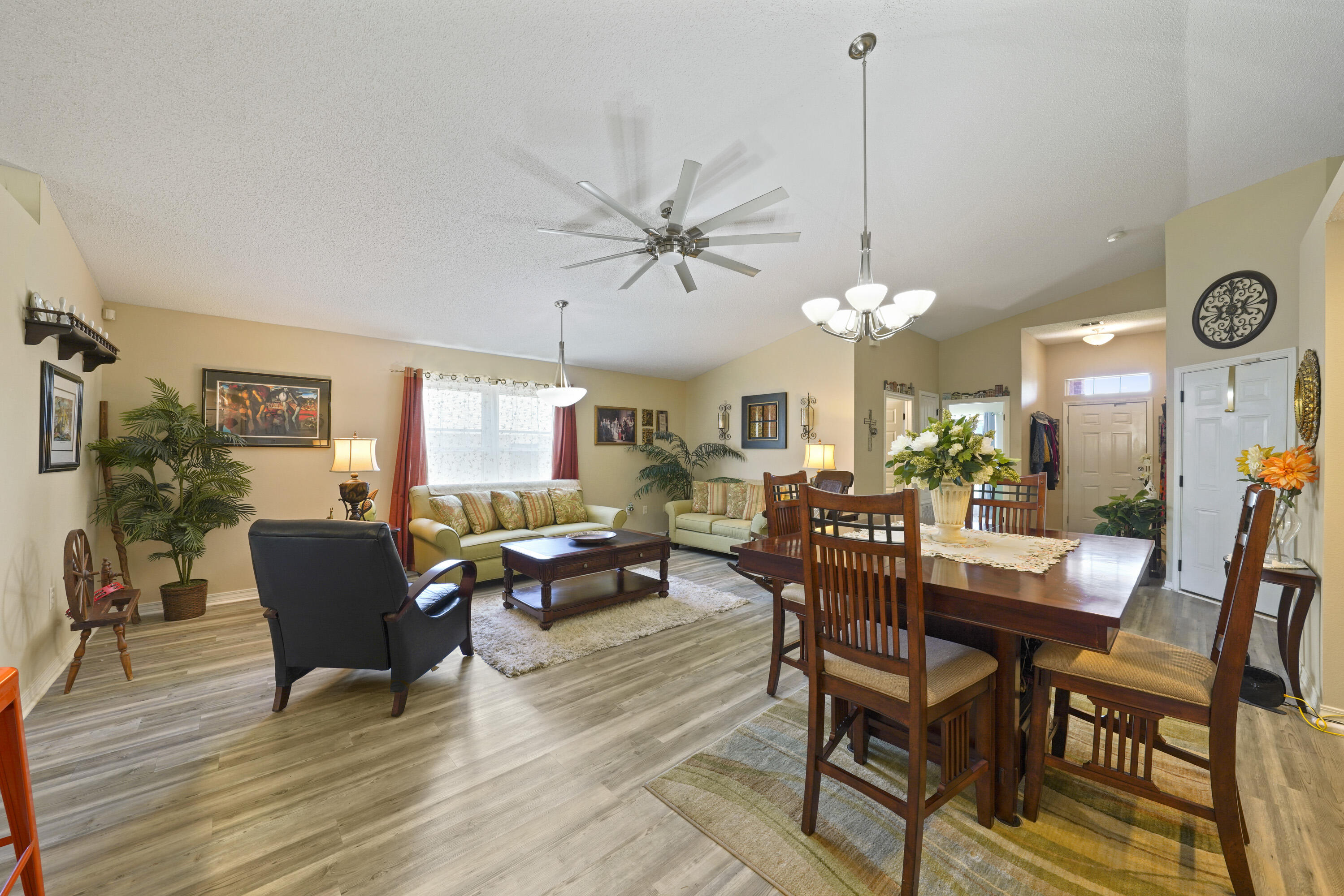 REDSTONE ESTATES - Residential