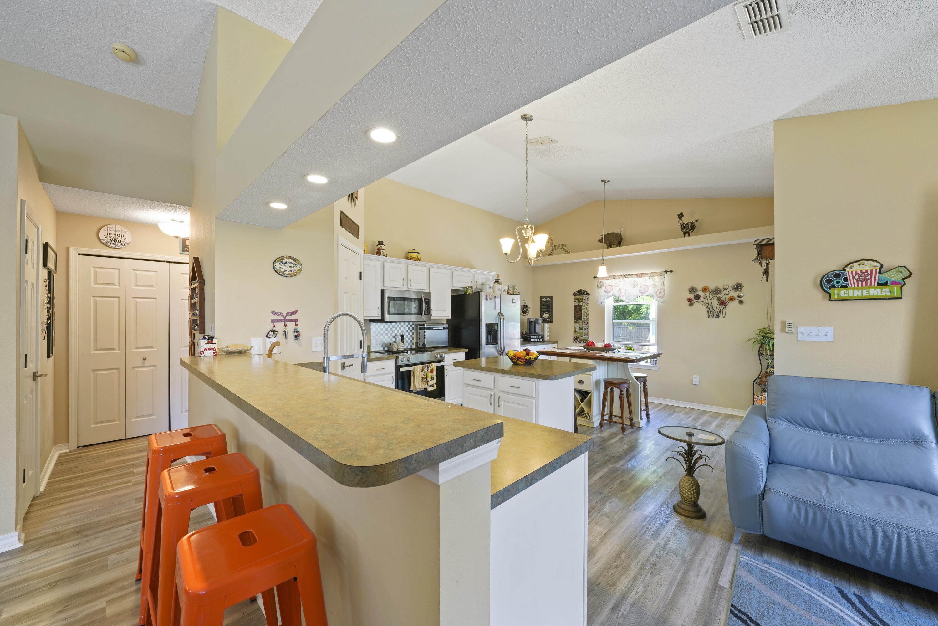 REDSTONE ESTATES - Residential