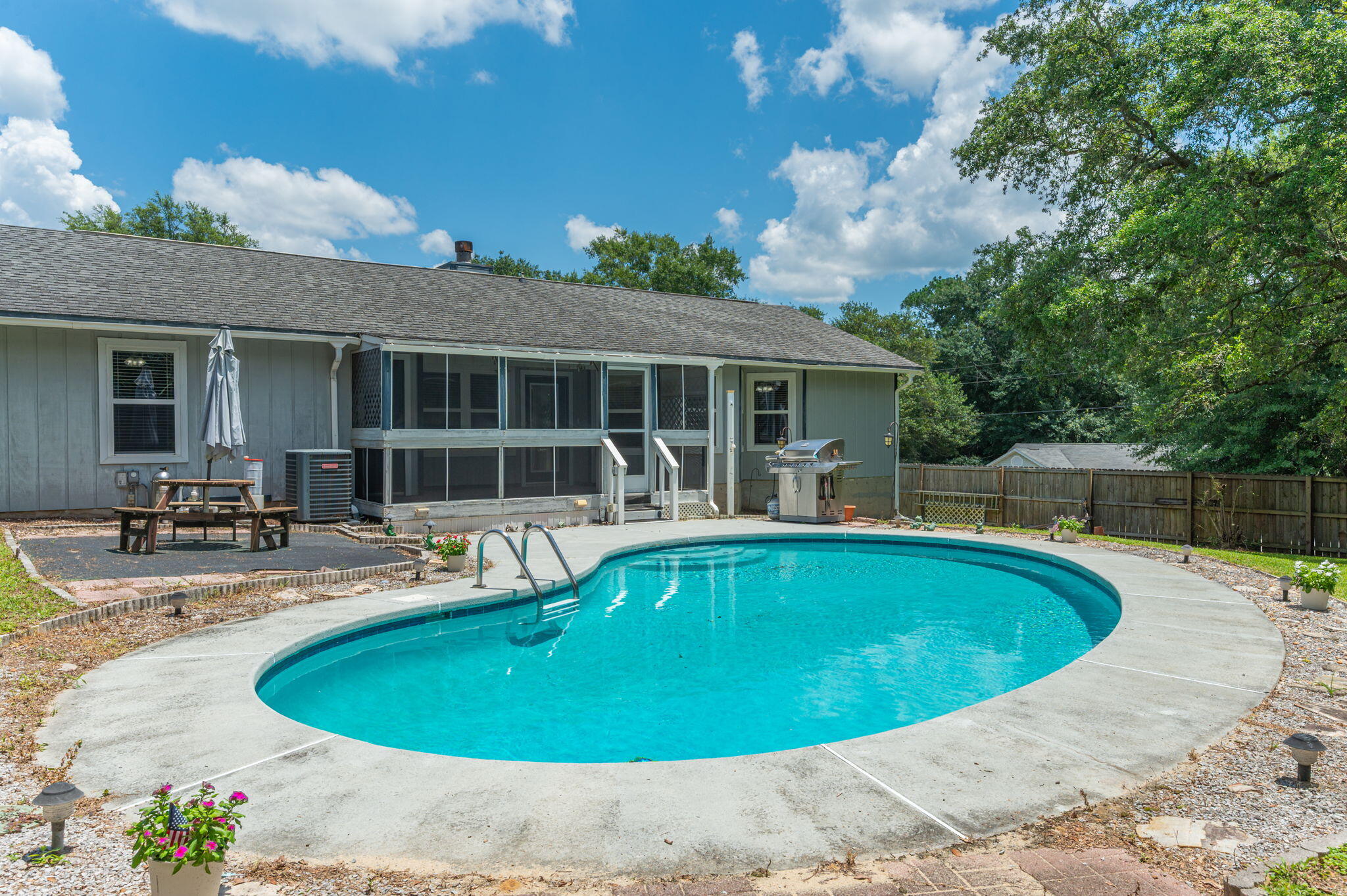 COUNTRYVIEW ESTATES - Residential