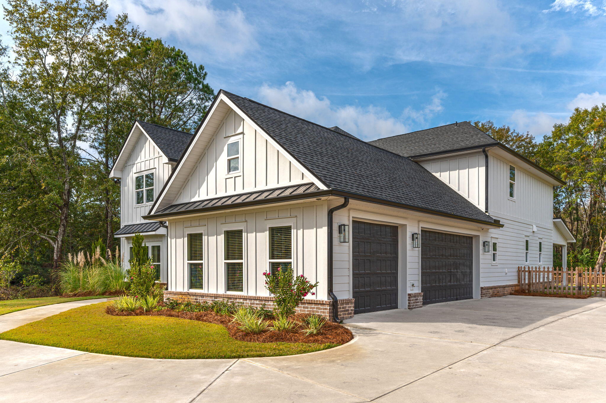 GLENLAKE PH 1 - Residential