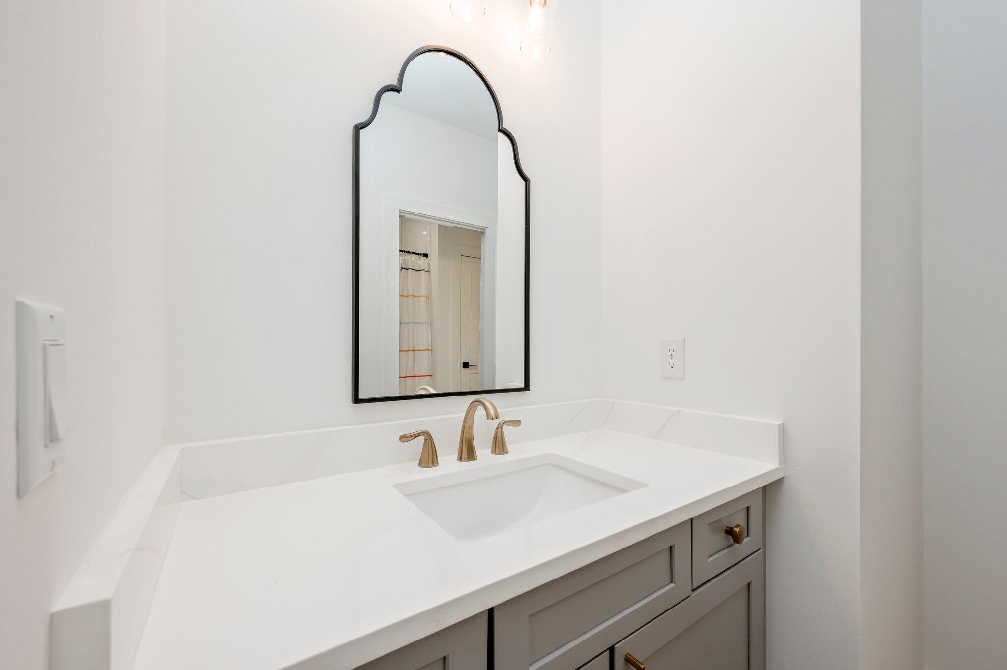 GLENLAKE PH 1 - Residential