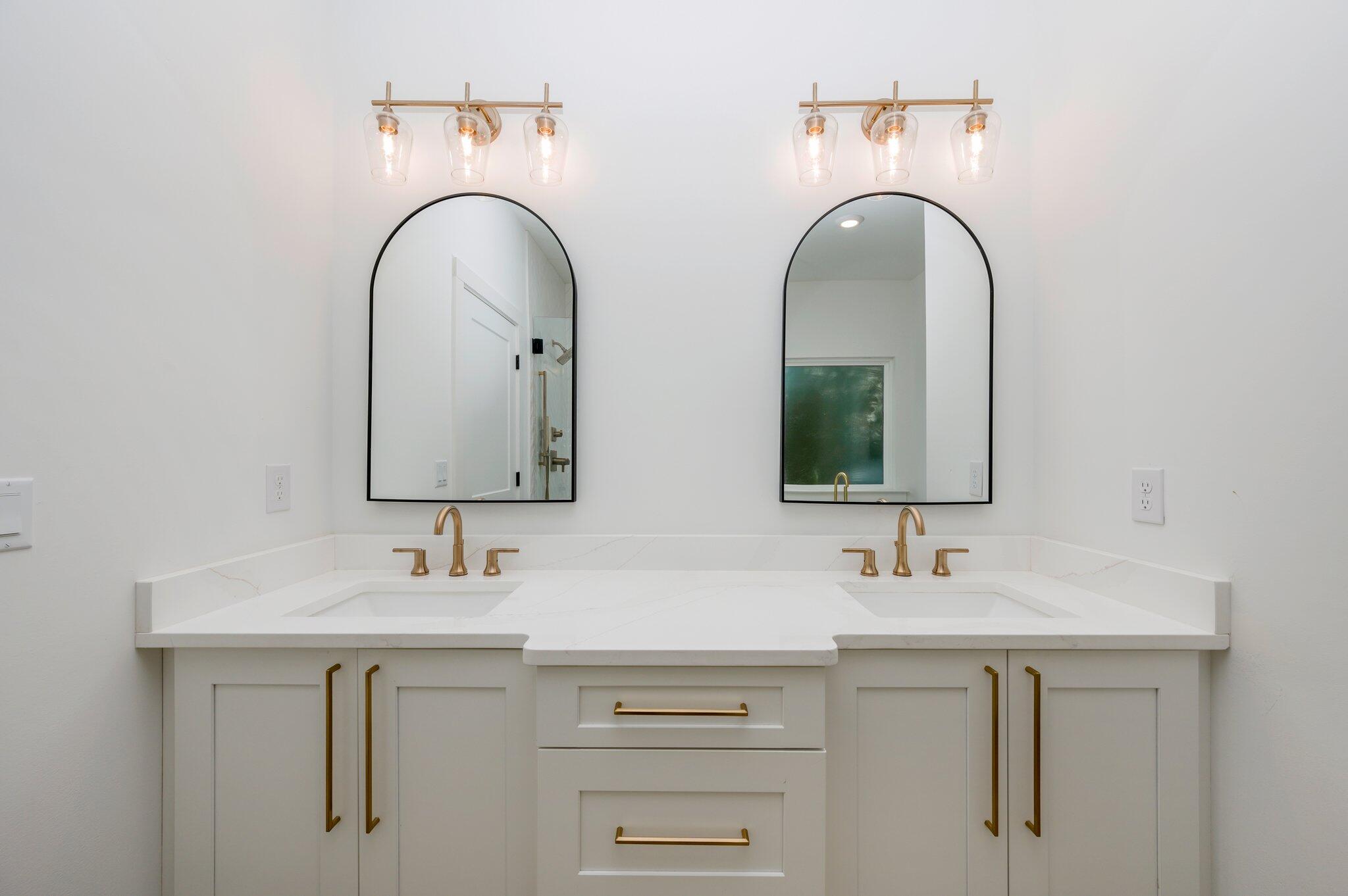 GLENLAKE PH 1 - Residential